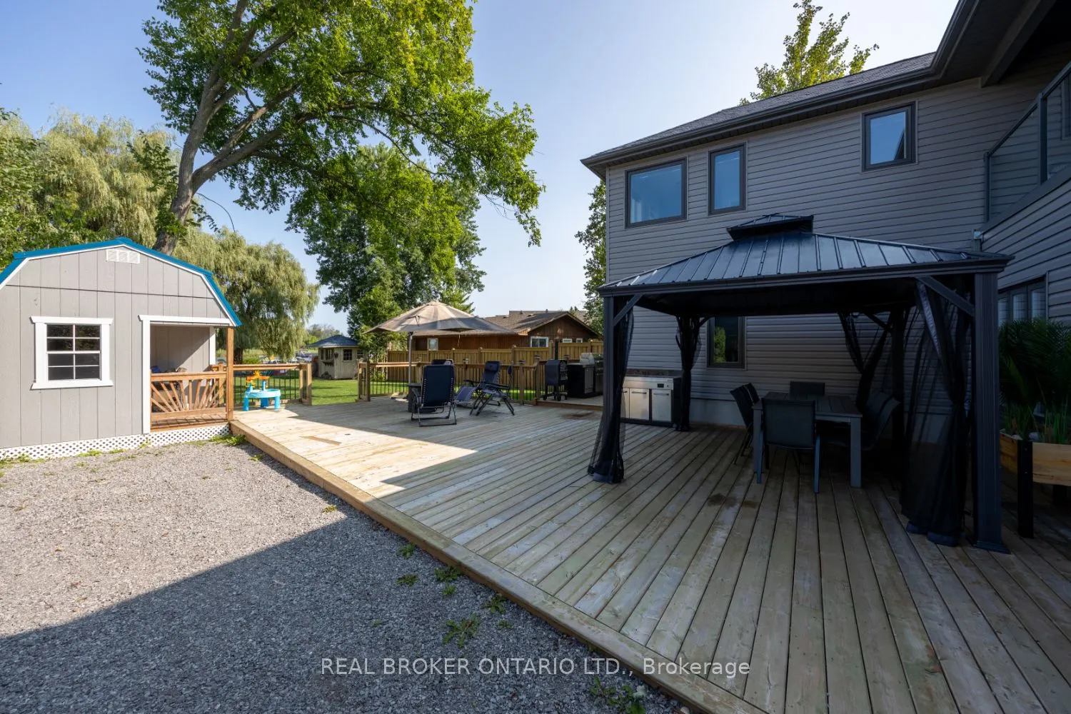 526 View Lake Road