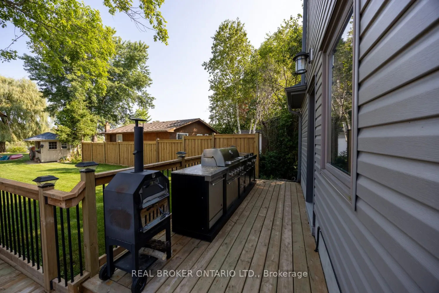 526 View Lake Road