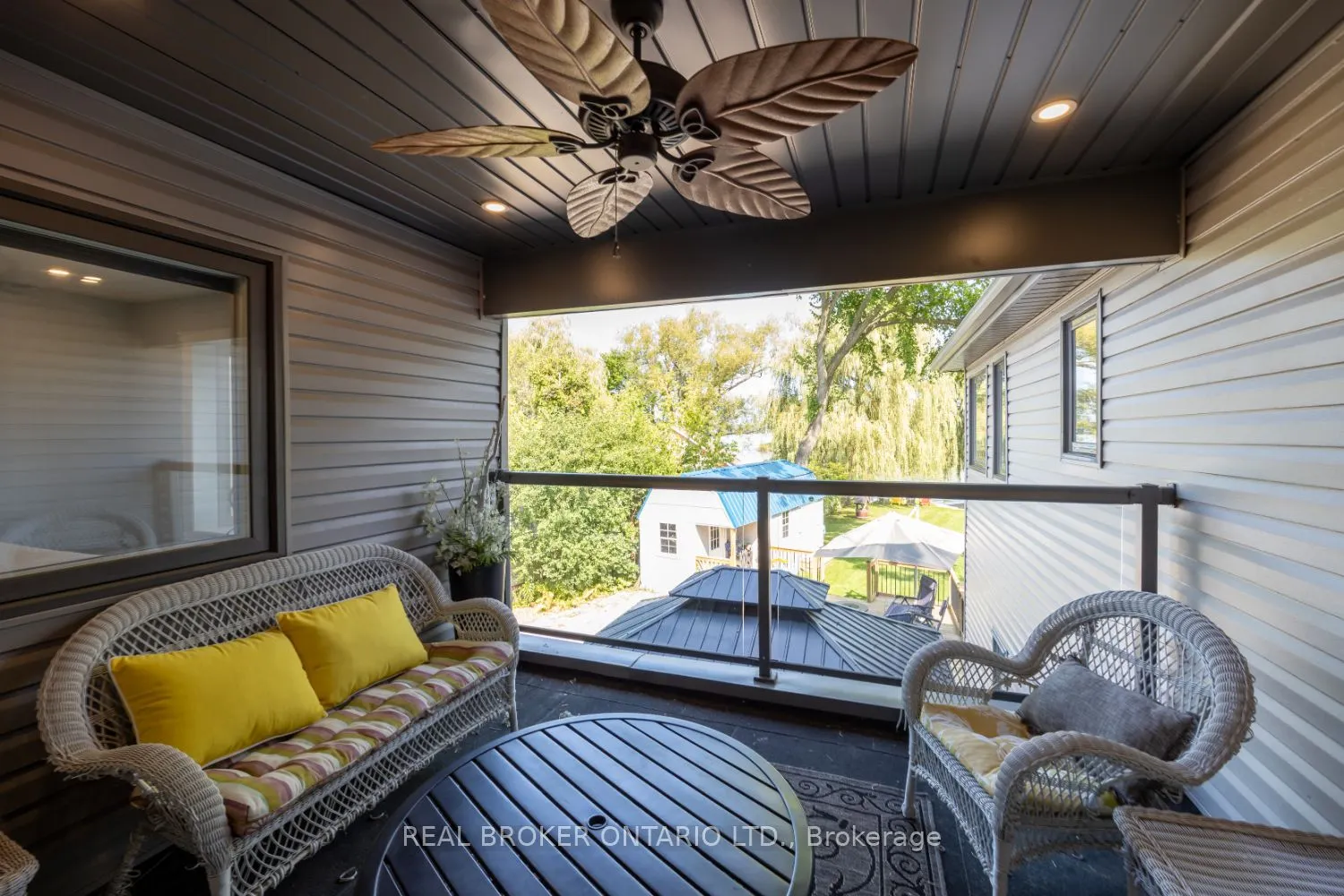 526 View Lake Road