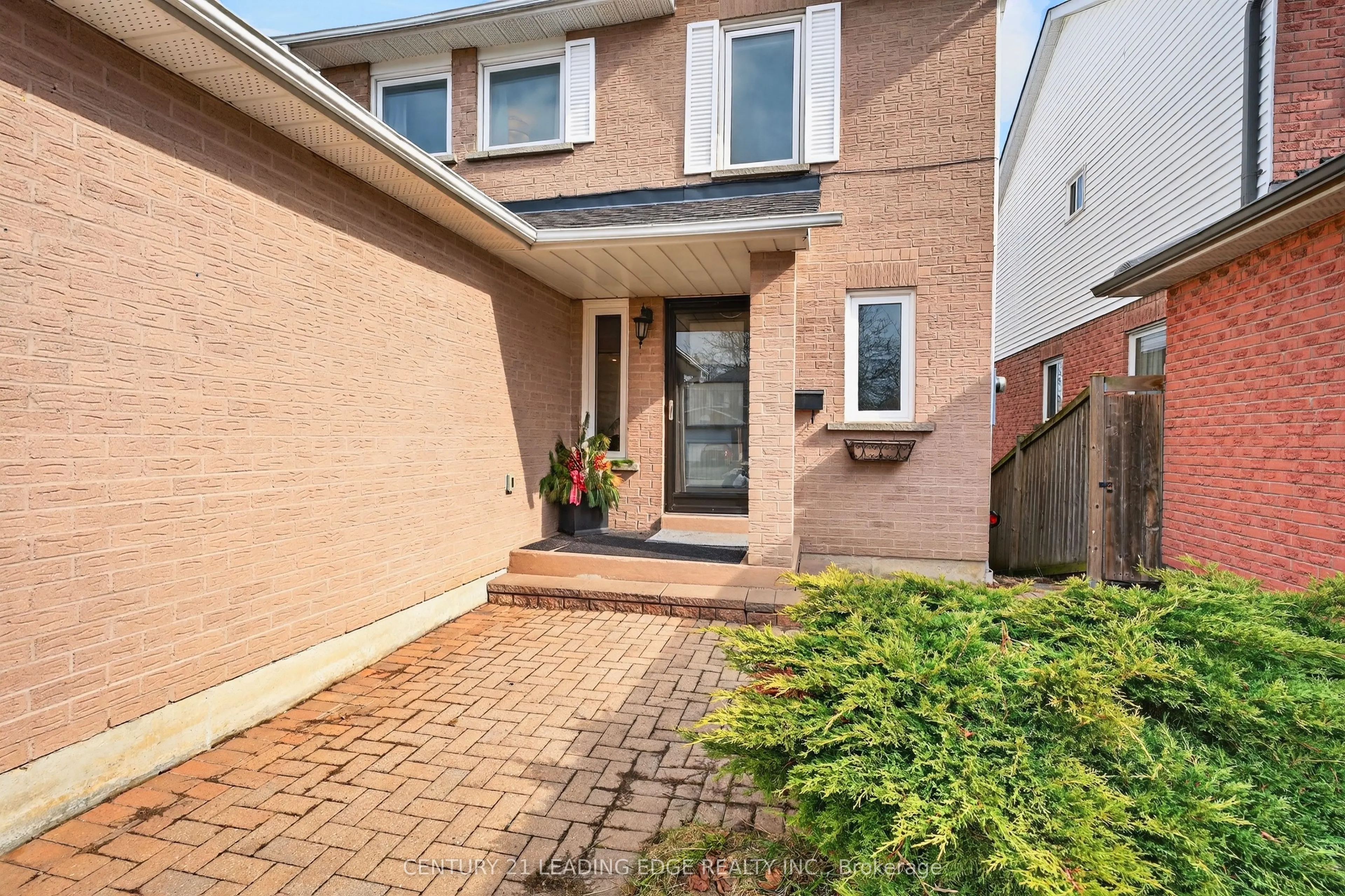 46 Humphrey Drive