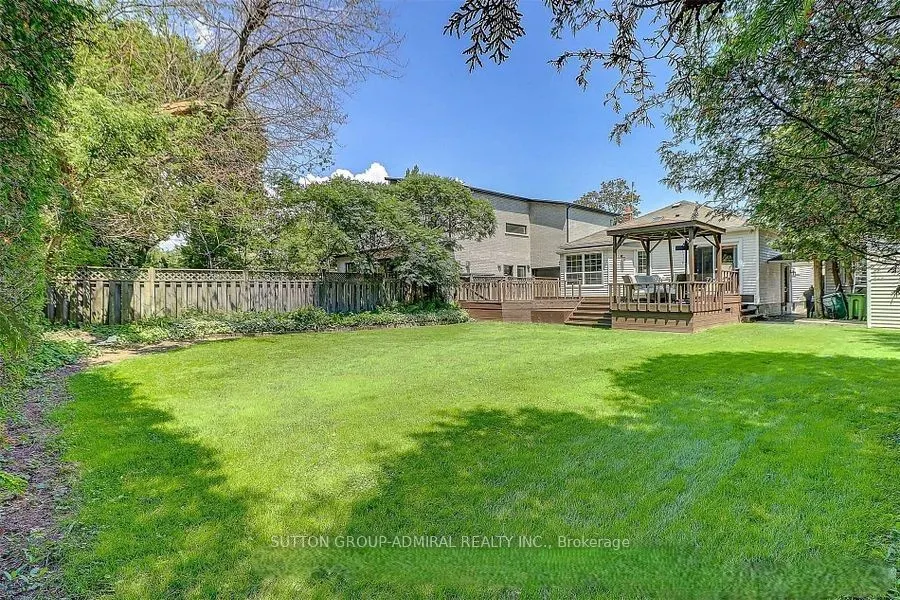 38 Fenwood Heights