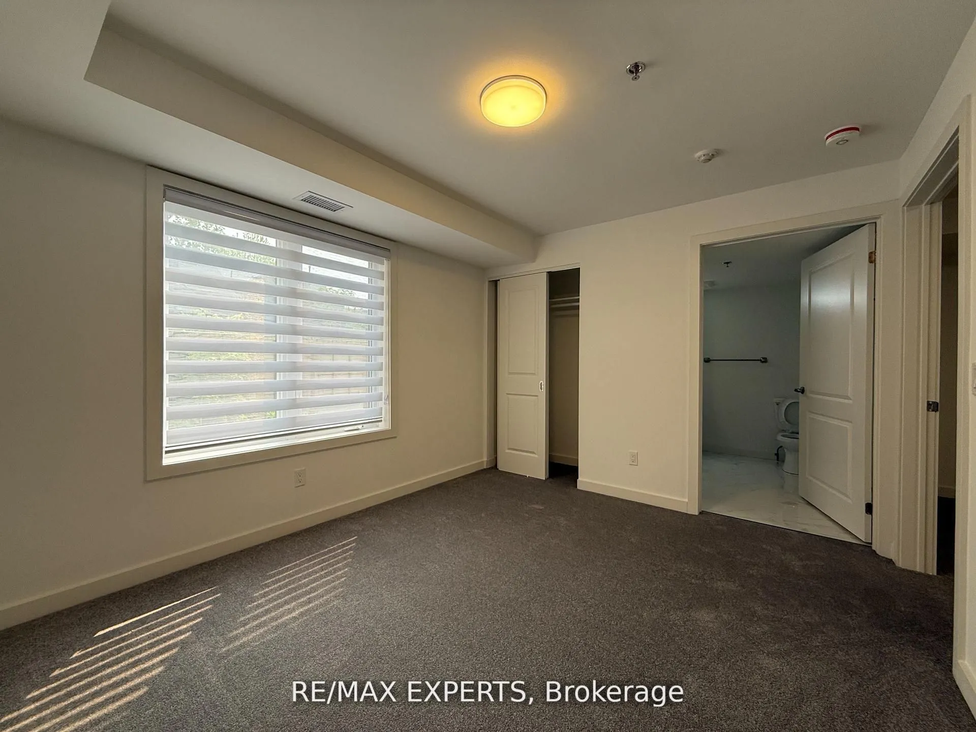 45 Connaught Avenue #104