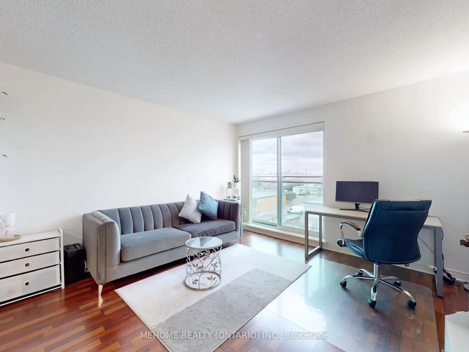 60 Fairfax Crescent #531