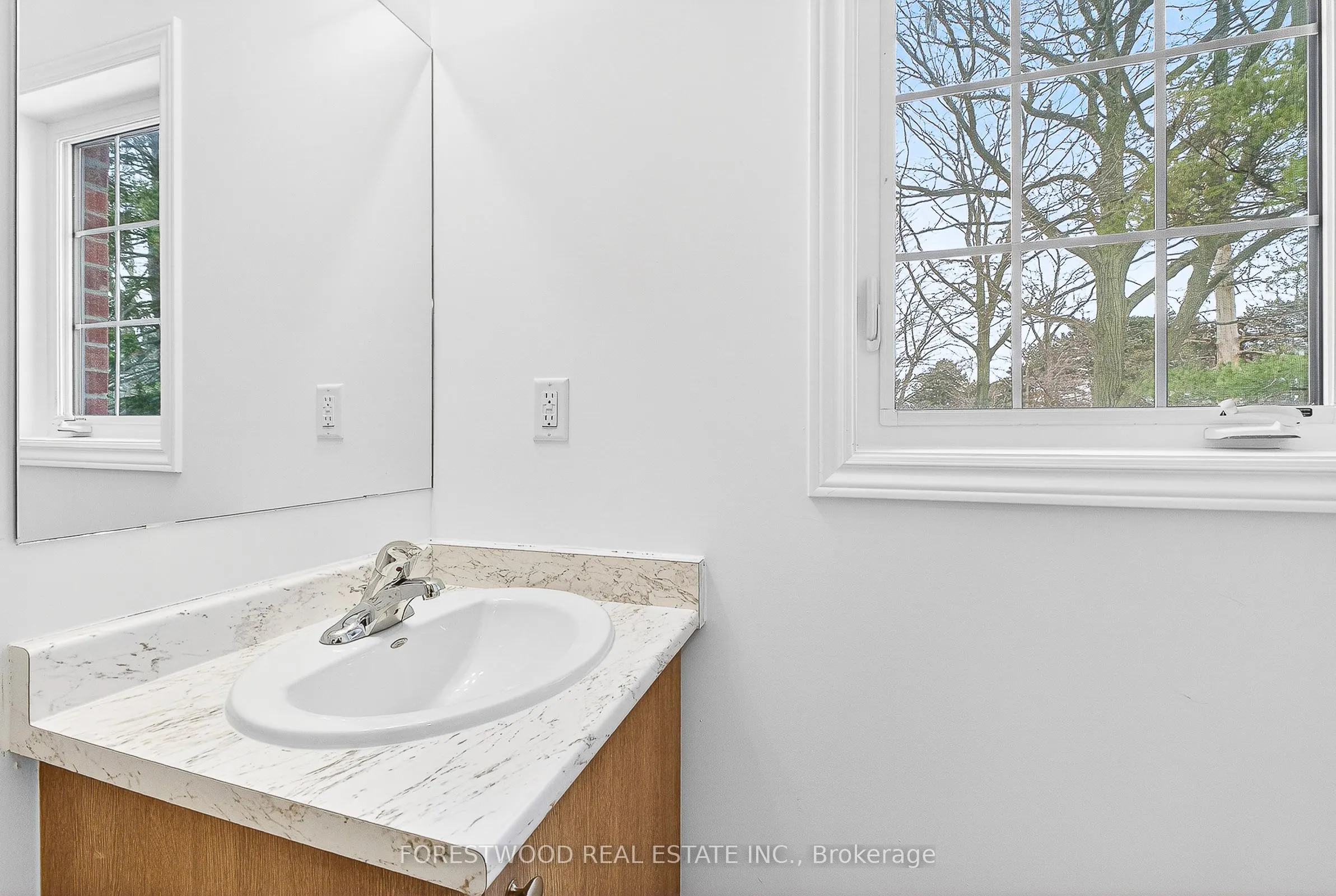 17 Deer Creek Court