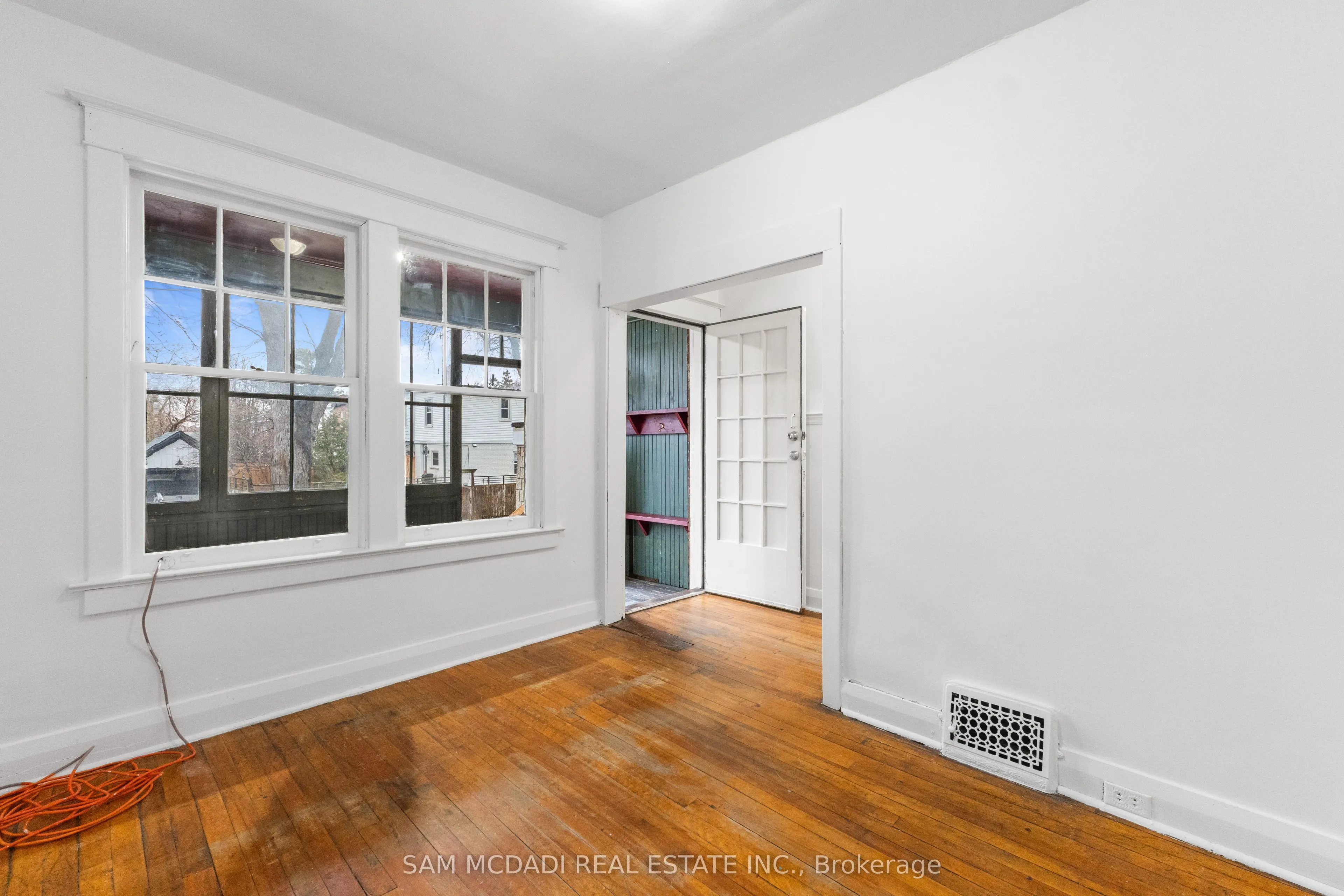259 Milverton Boulevard