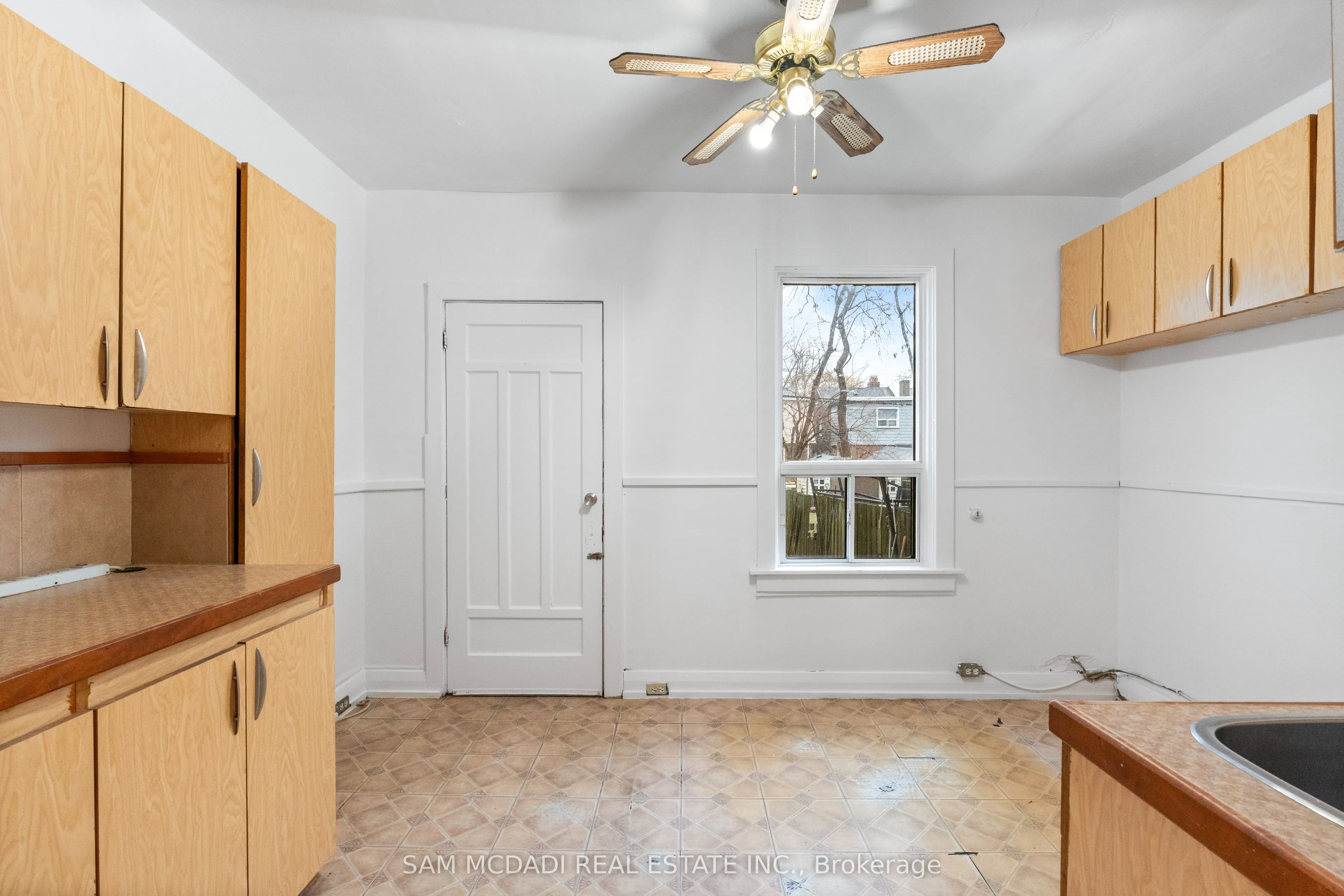 259 Milverton Boulevard