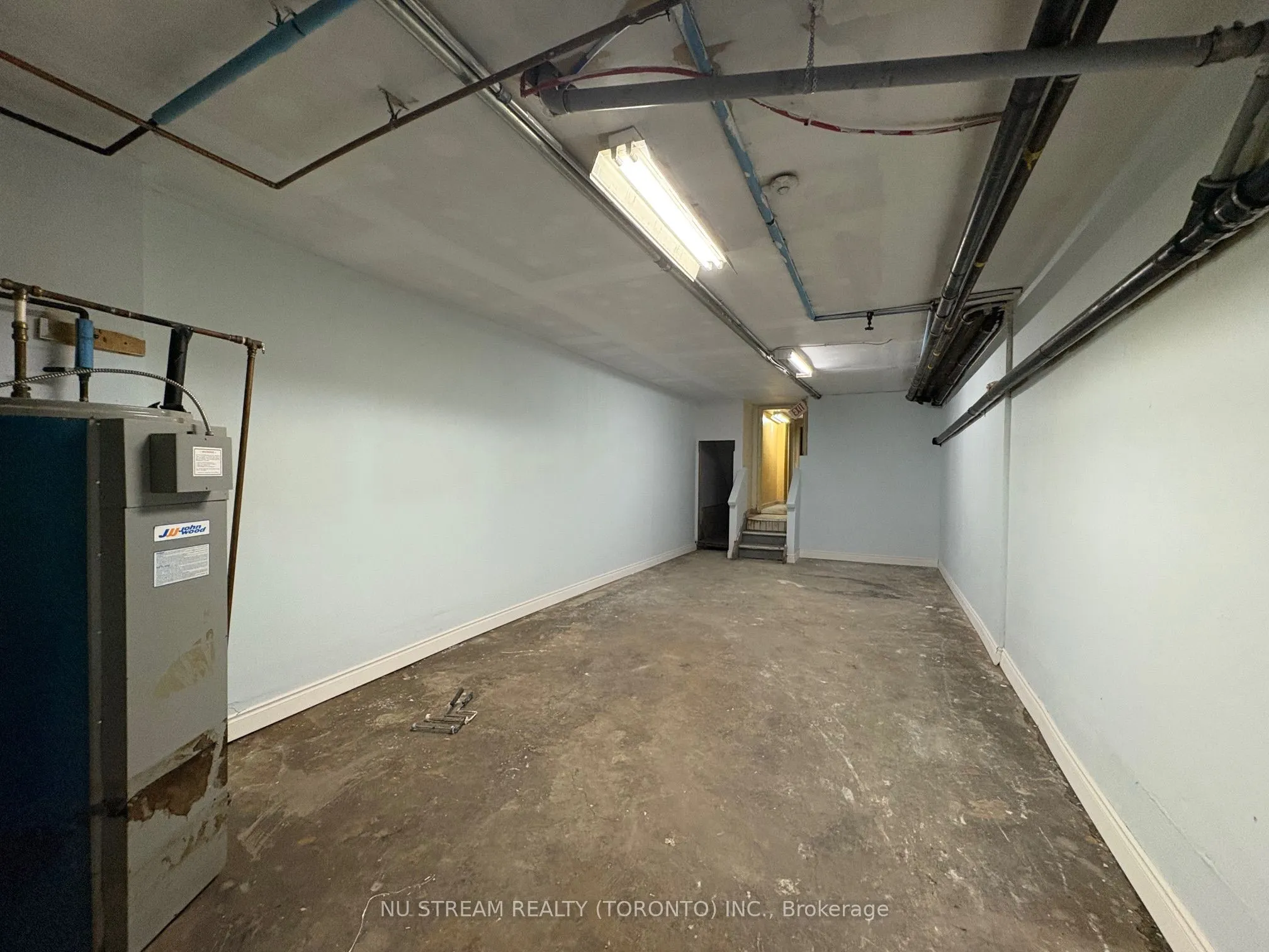 688 Gerrard Street