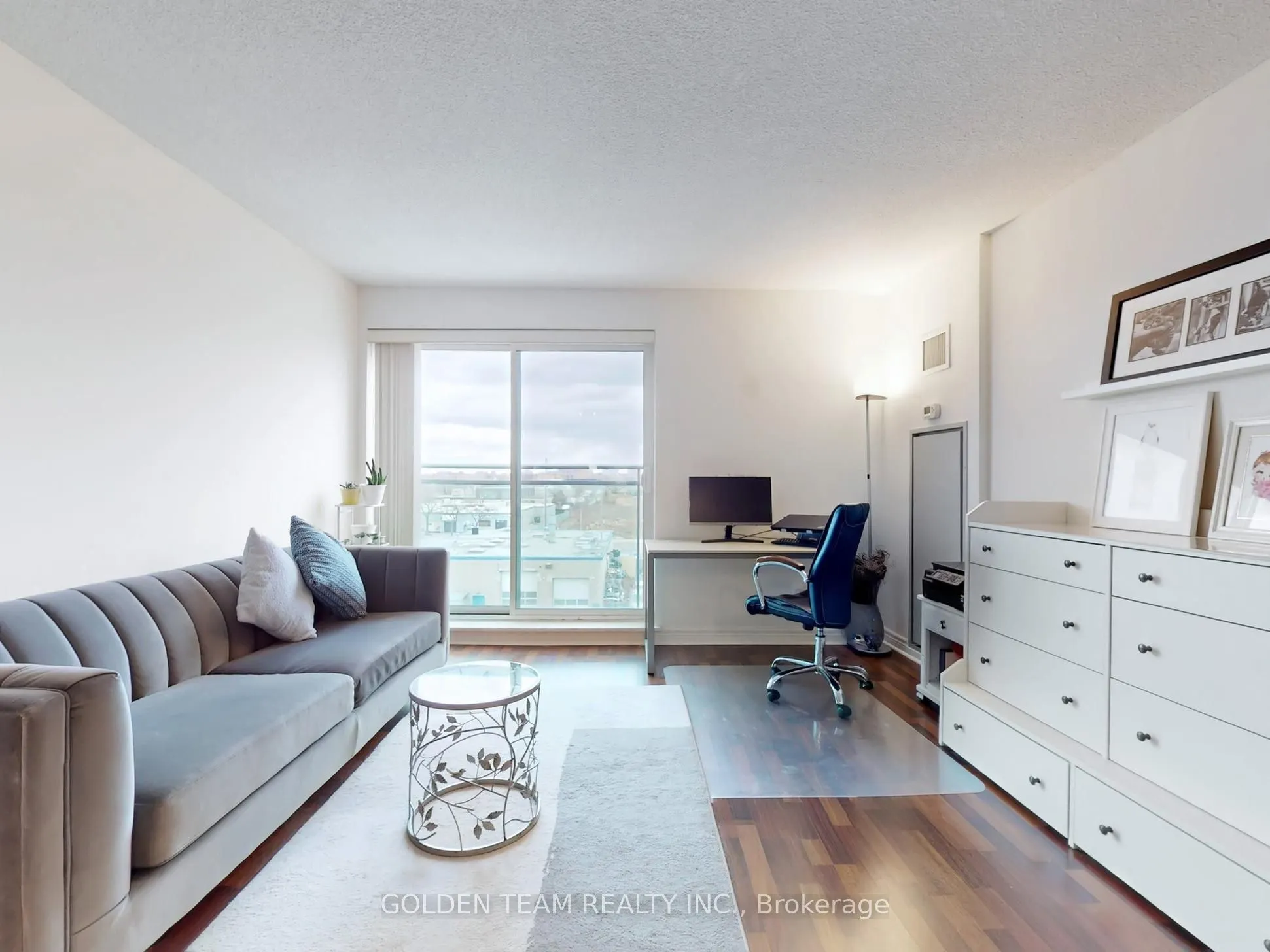 60 Fairfax Crescent #531