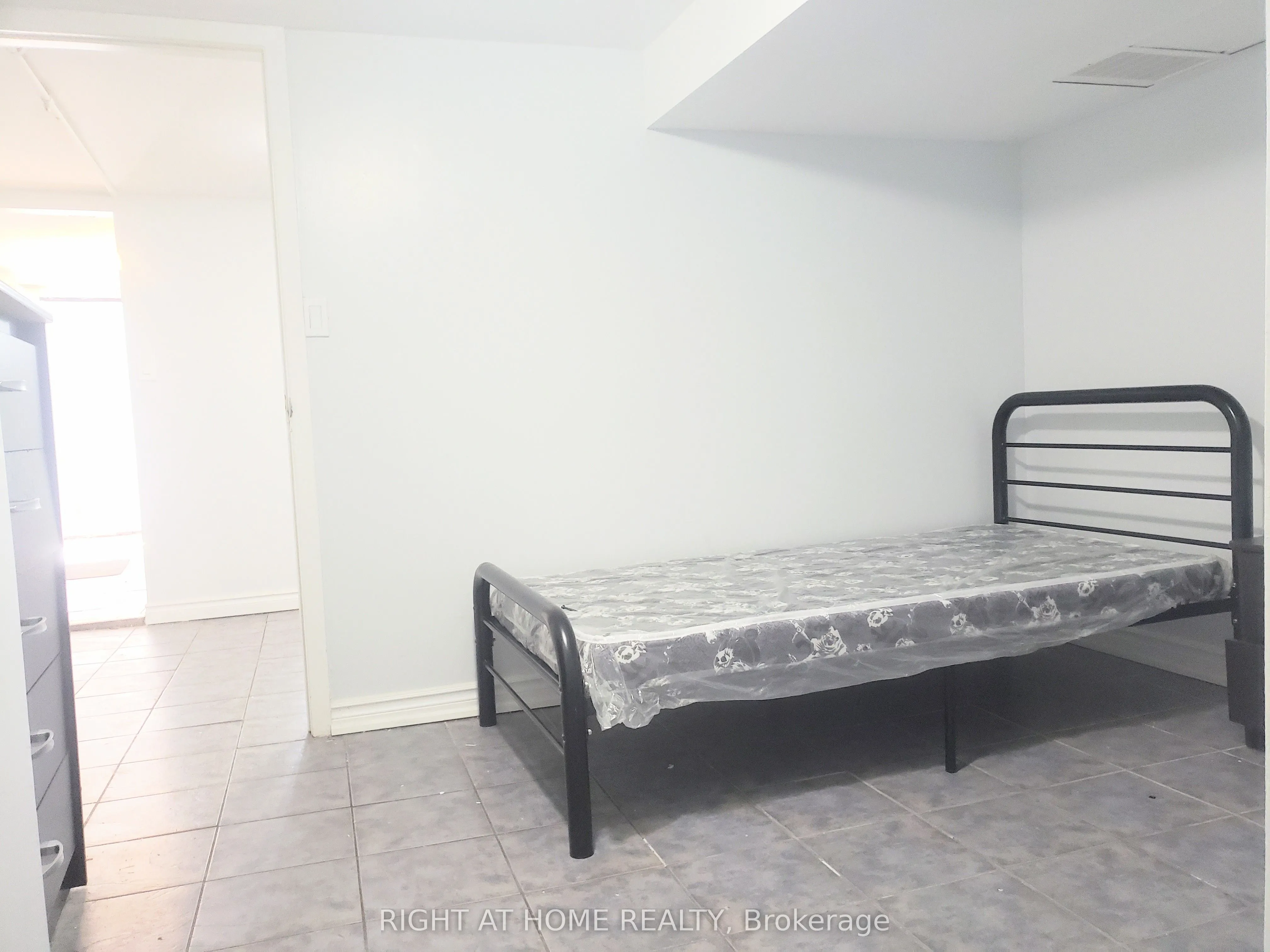685 Greenwood Avenue #BSMT
