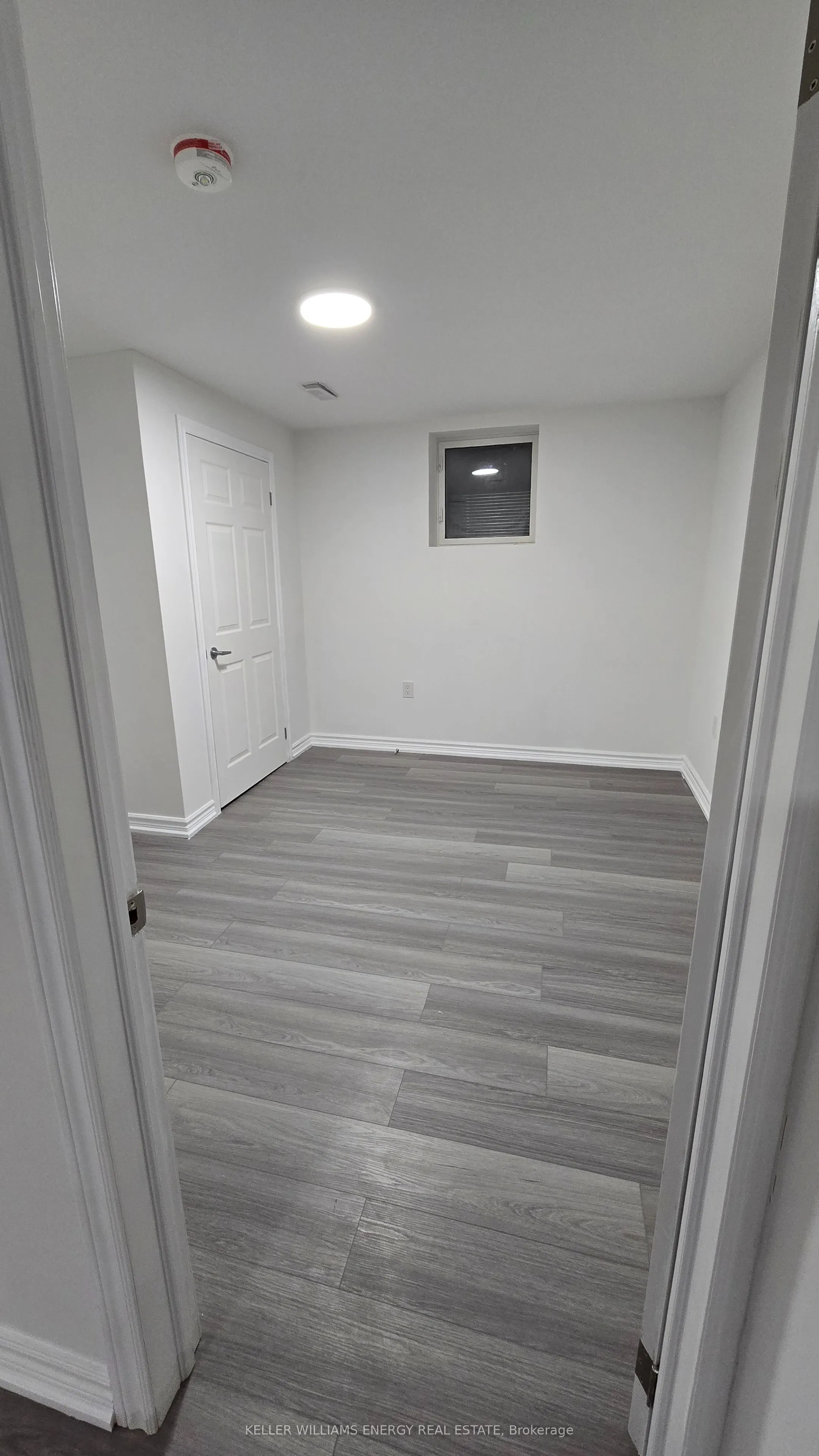 36 Crombie Street