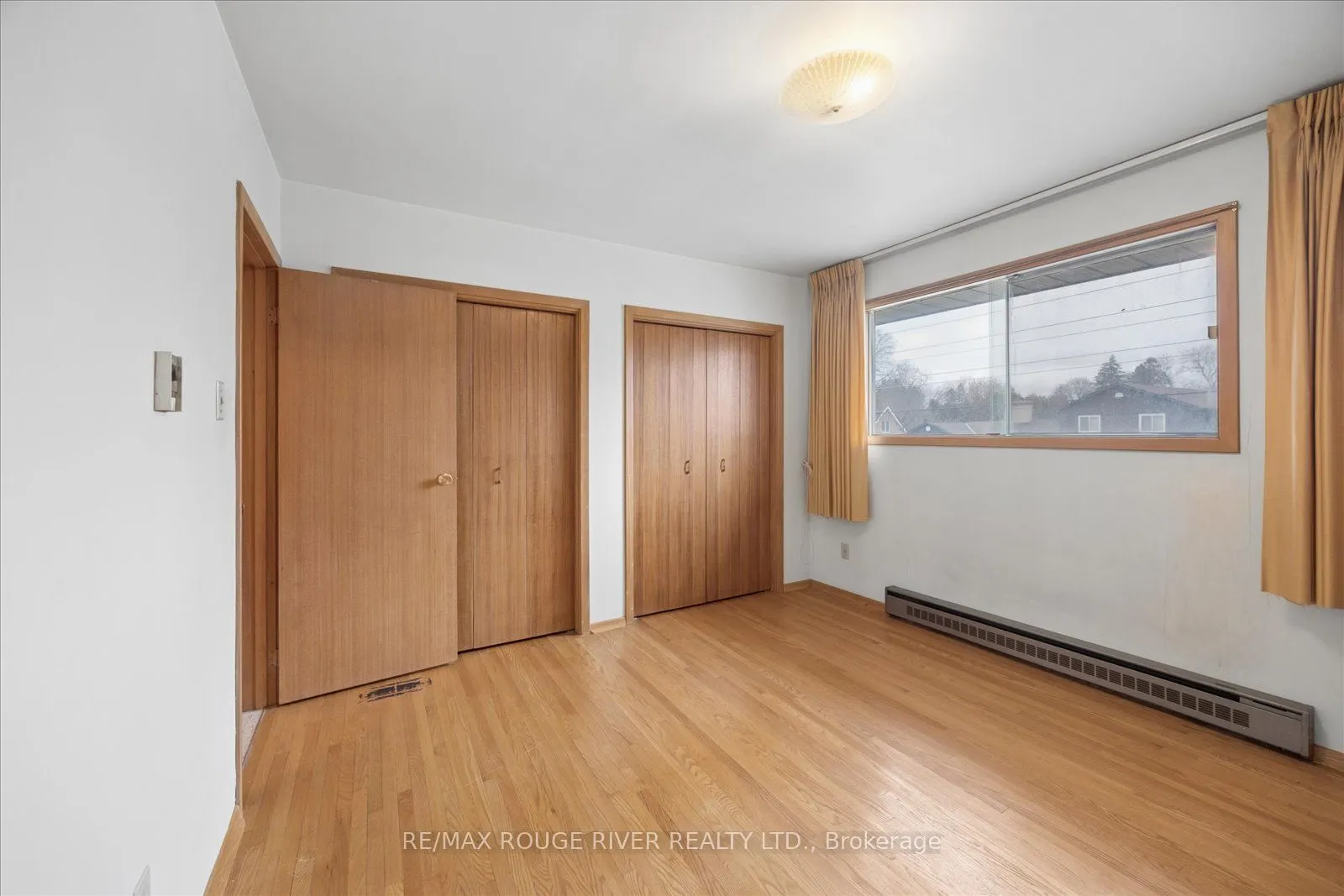 865 Regent Drive