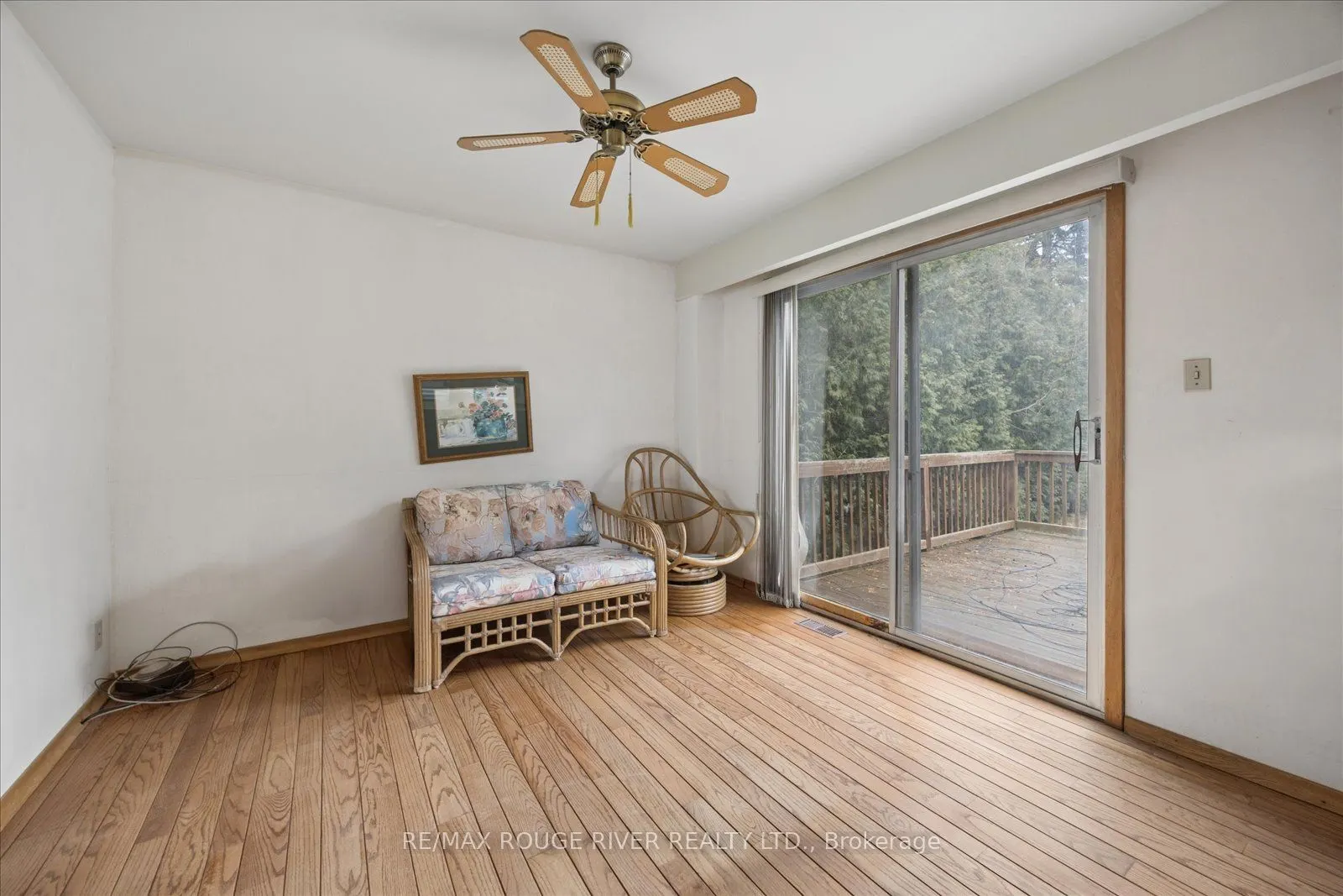 865 Regent Drive