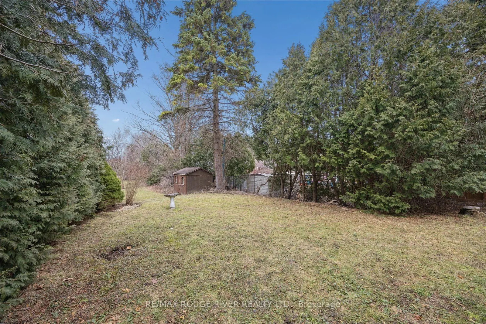 865 Regent Drive