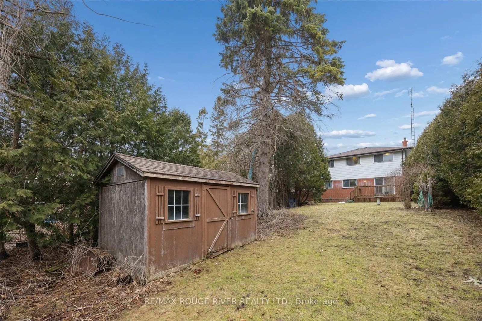 865 Regent Drive
