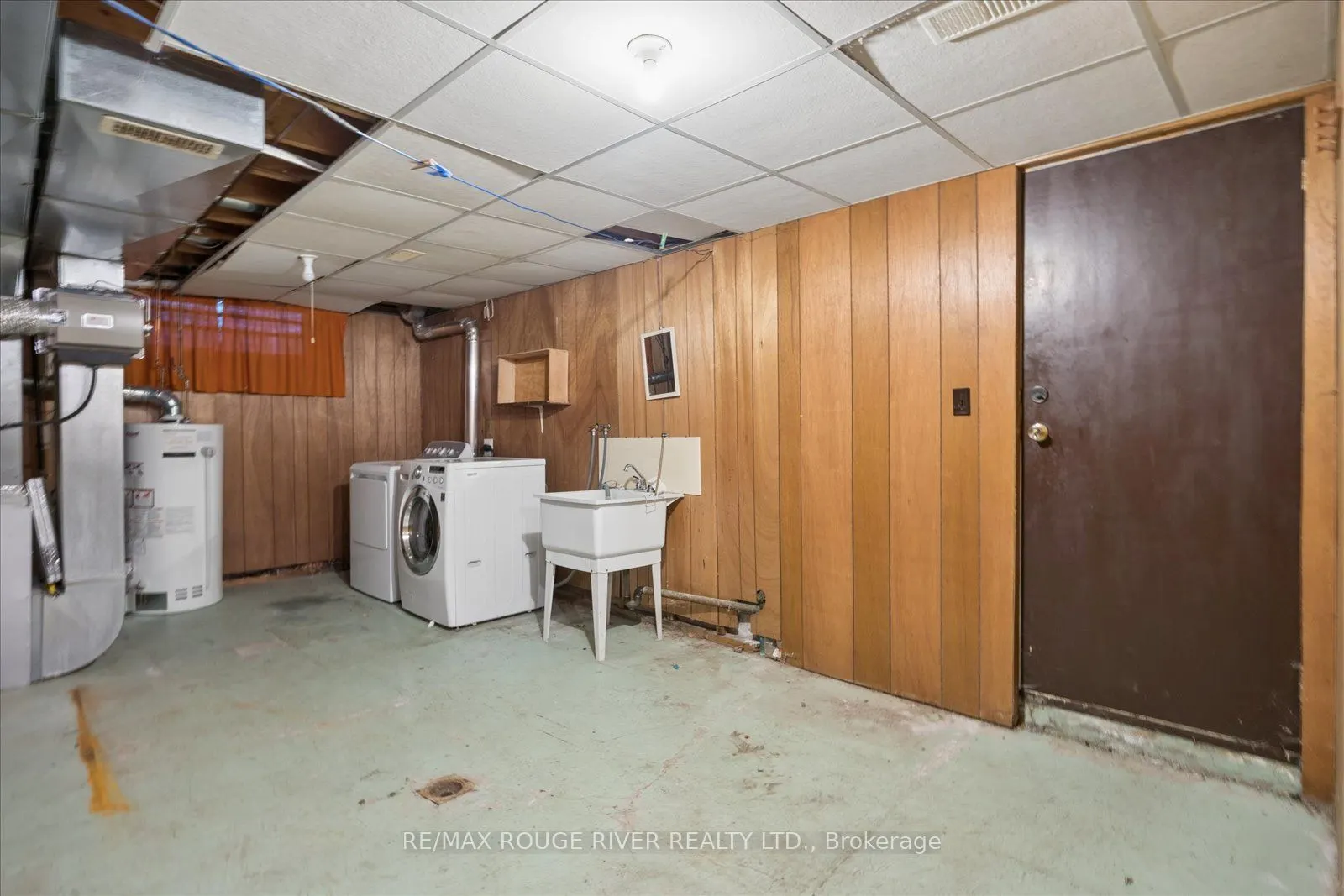 865 Regent Drive