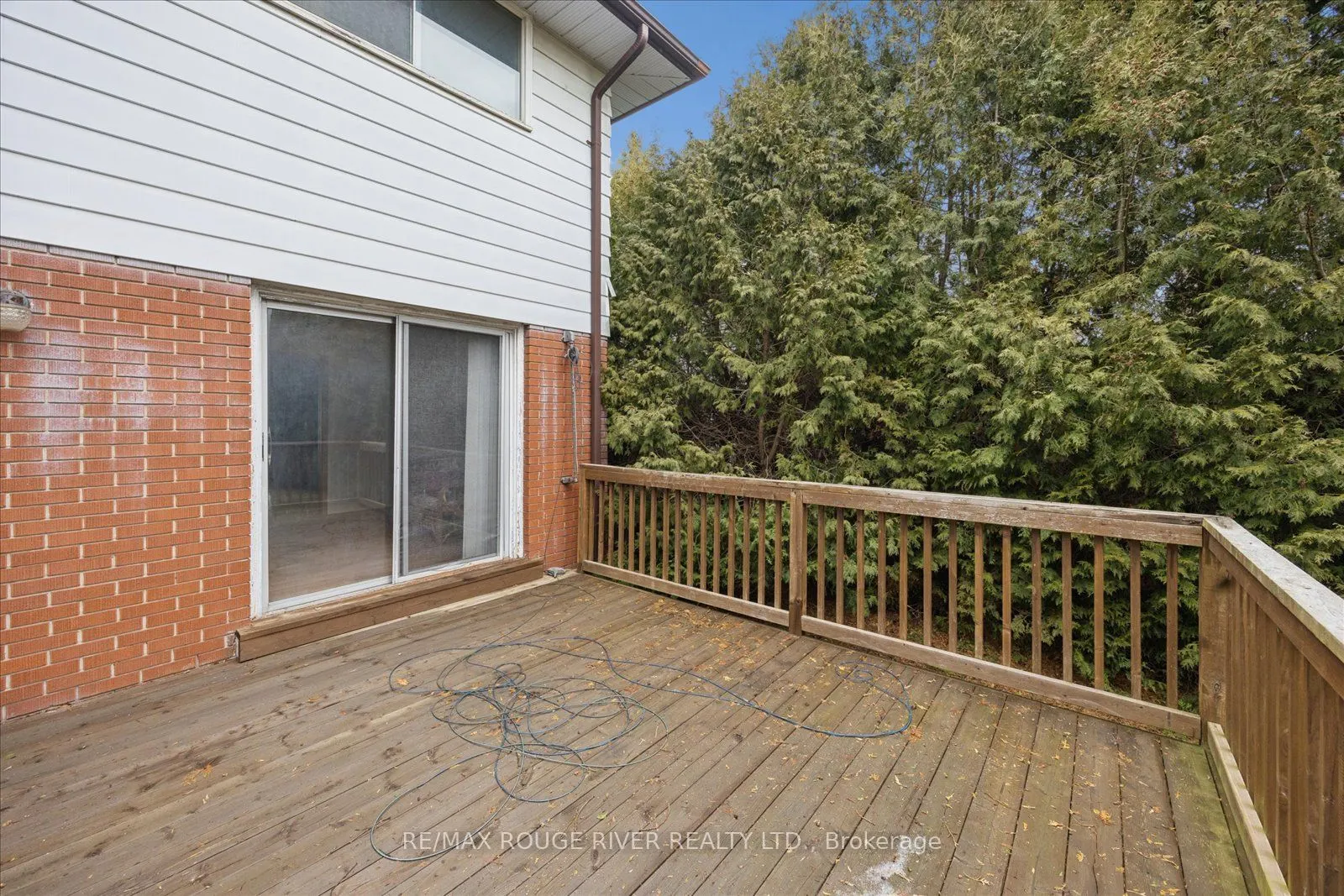 865 Regent Drive
