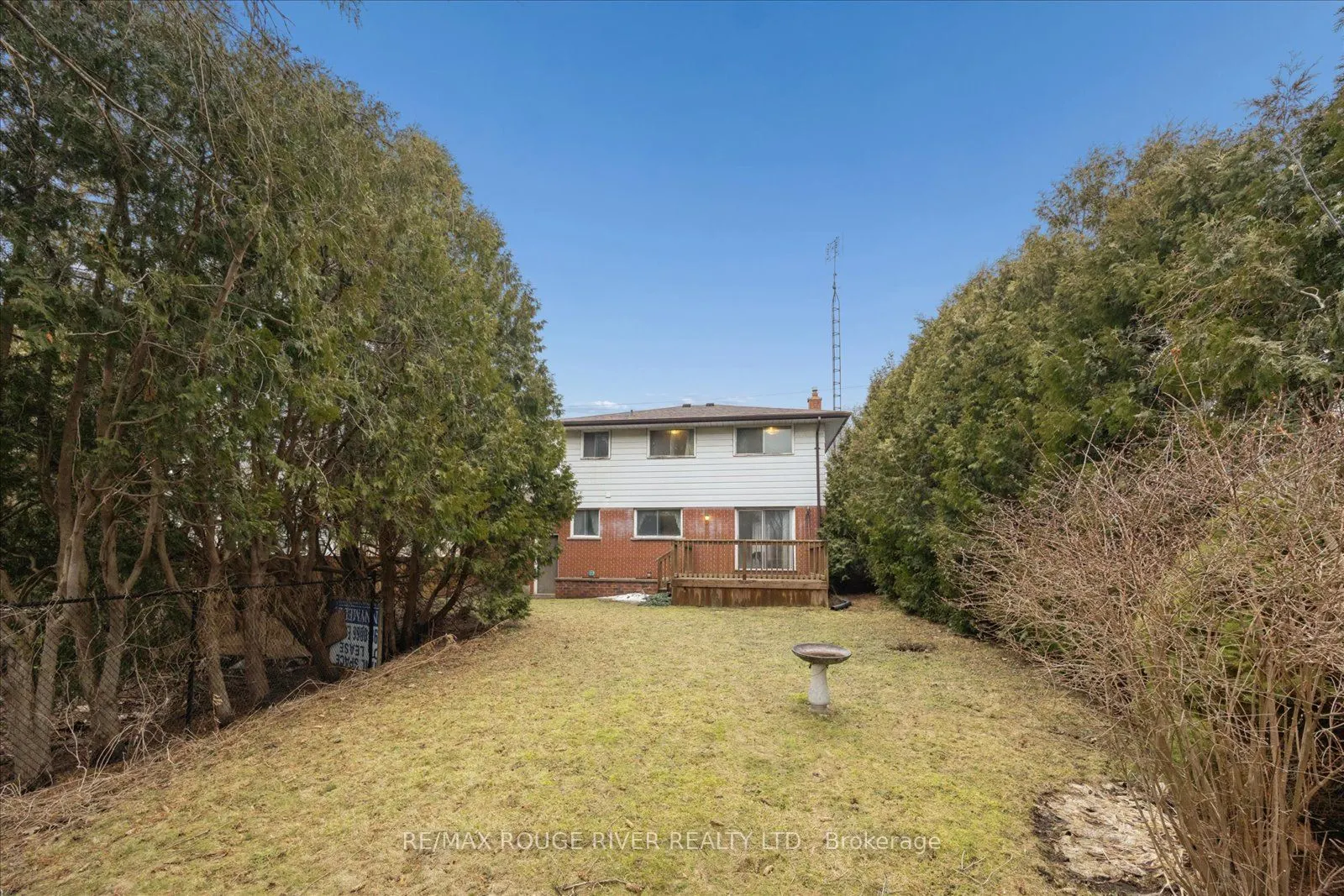 865 Regent Drive