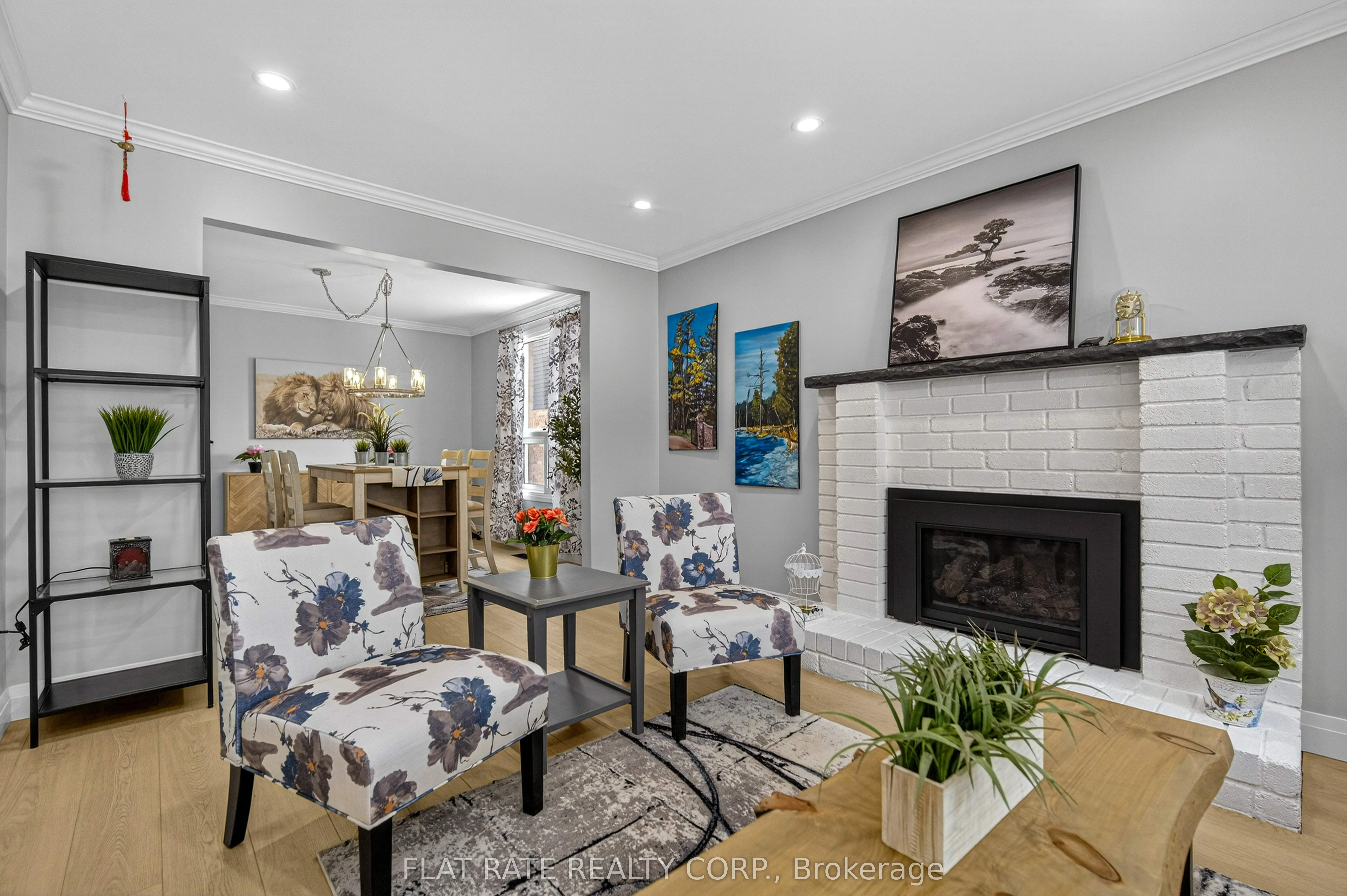 887 Lavis Court
