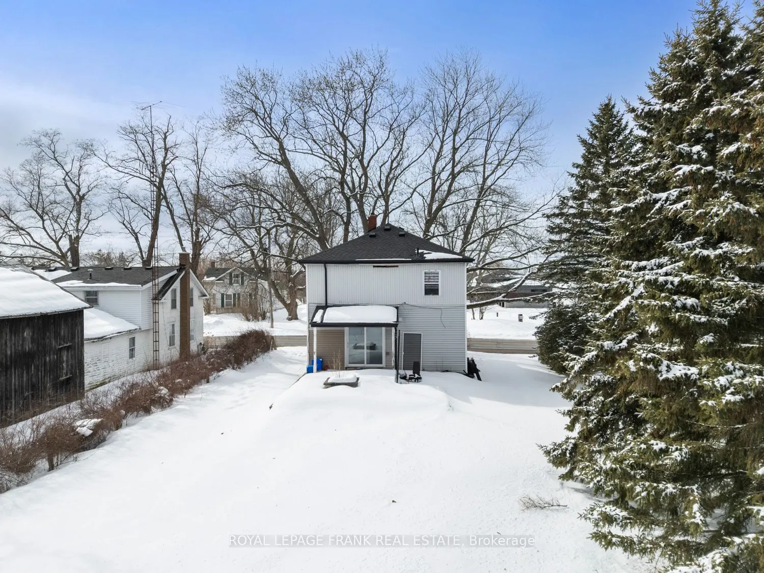 3531 Simcoe Street N