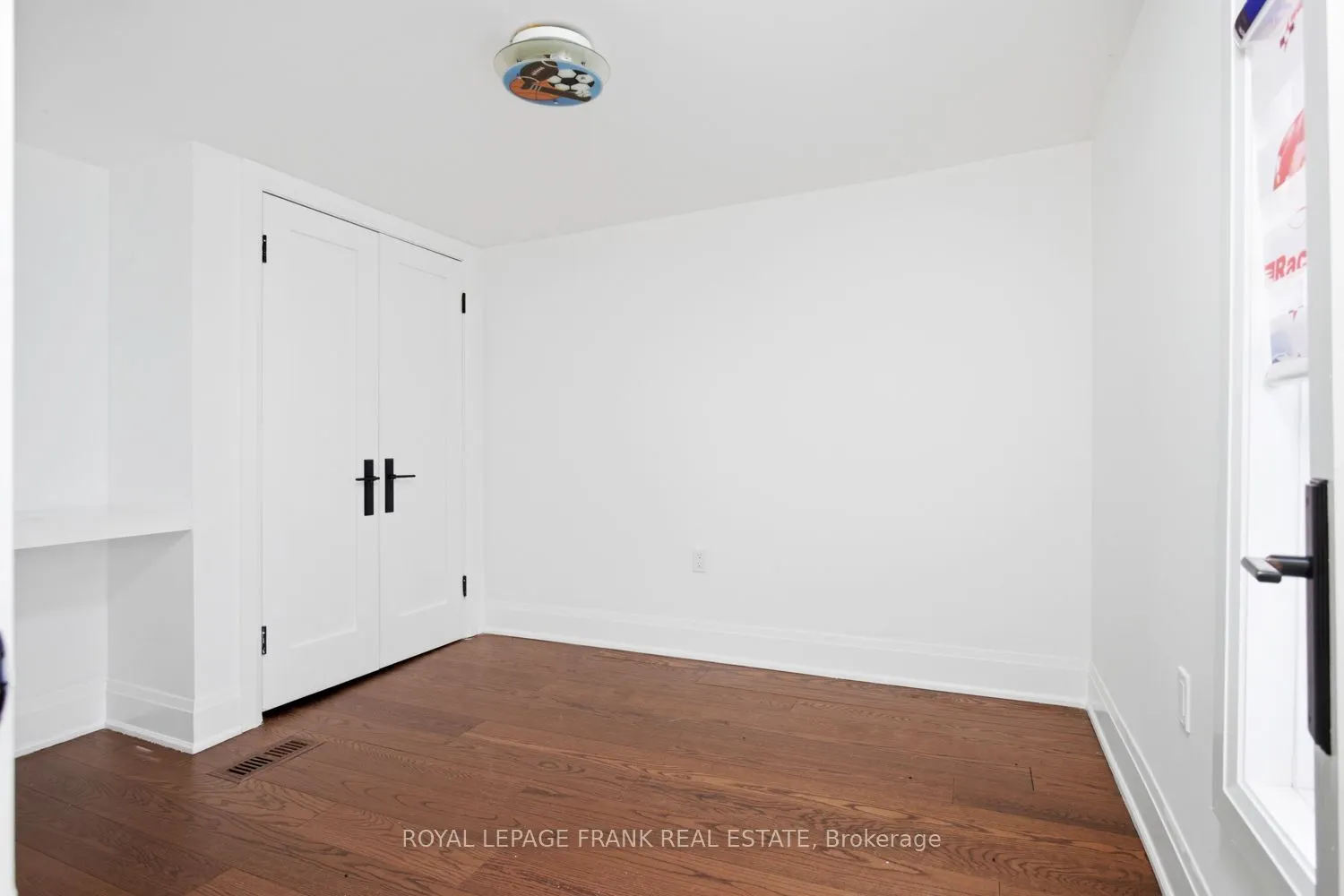 3531 Simcoe Street N