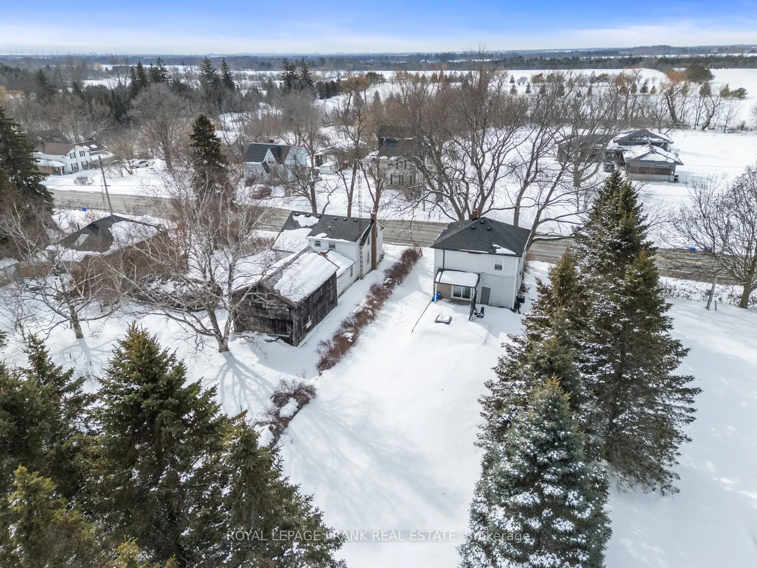 3531 Simcoe Street N