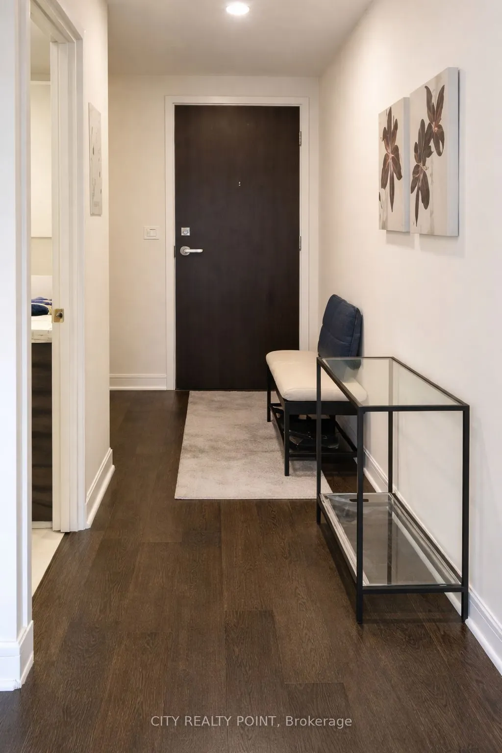1190 Dundas Street E #505