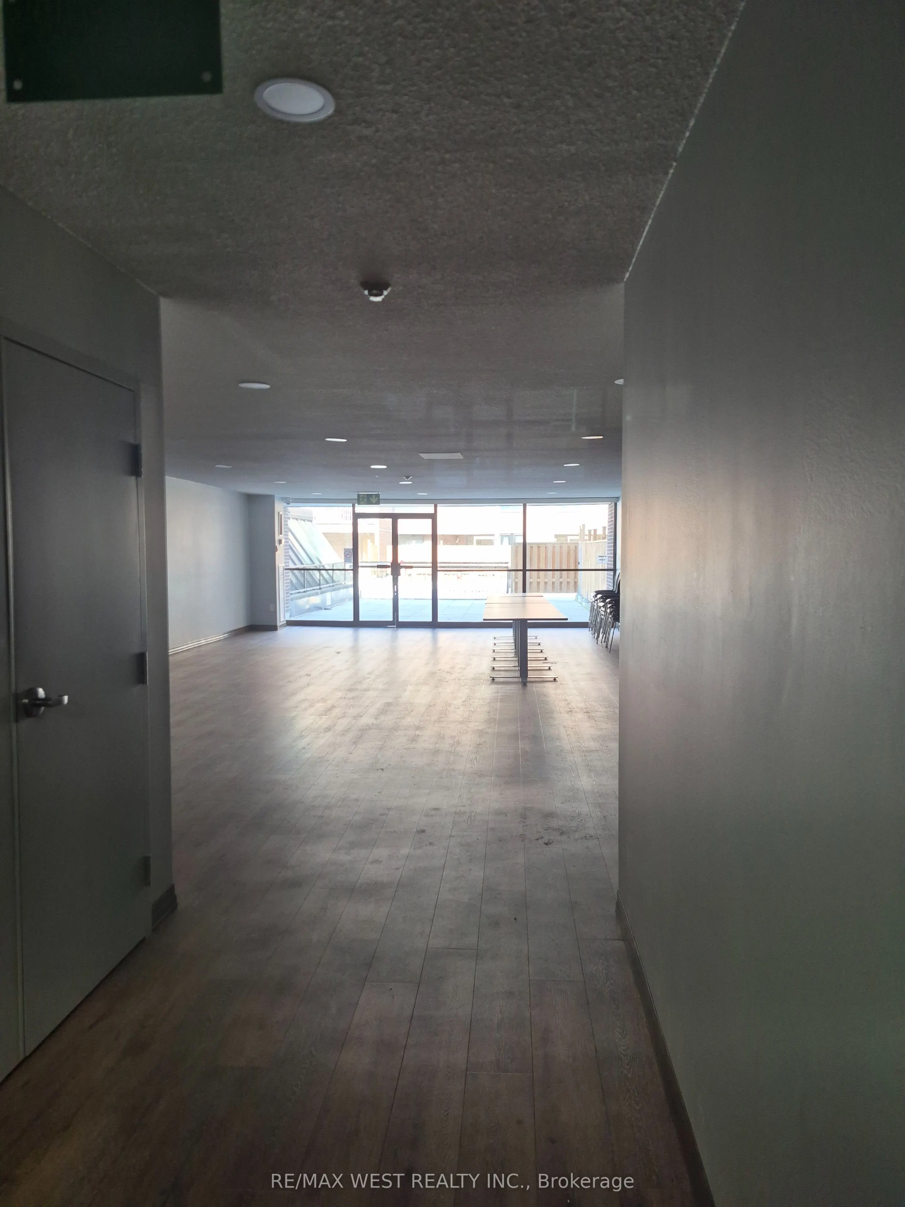 4062 Lawrence Avenue E #612