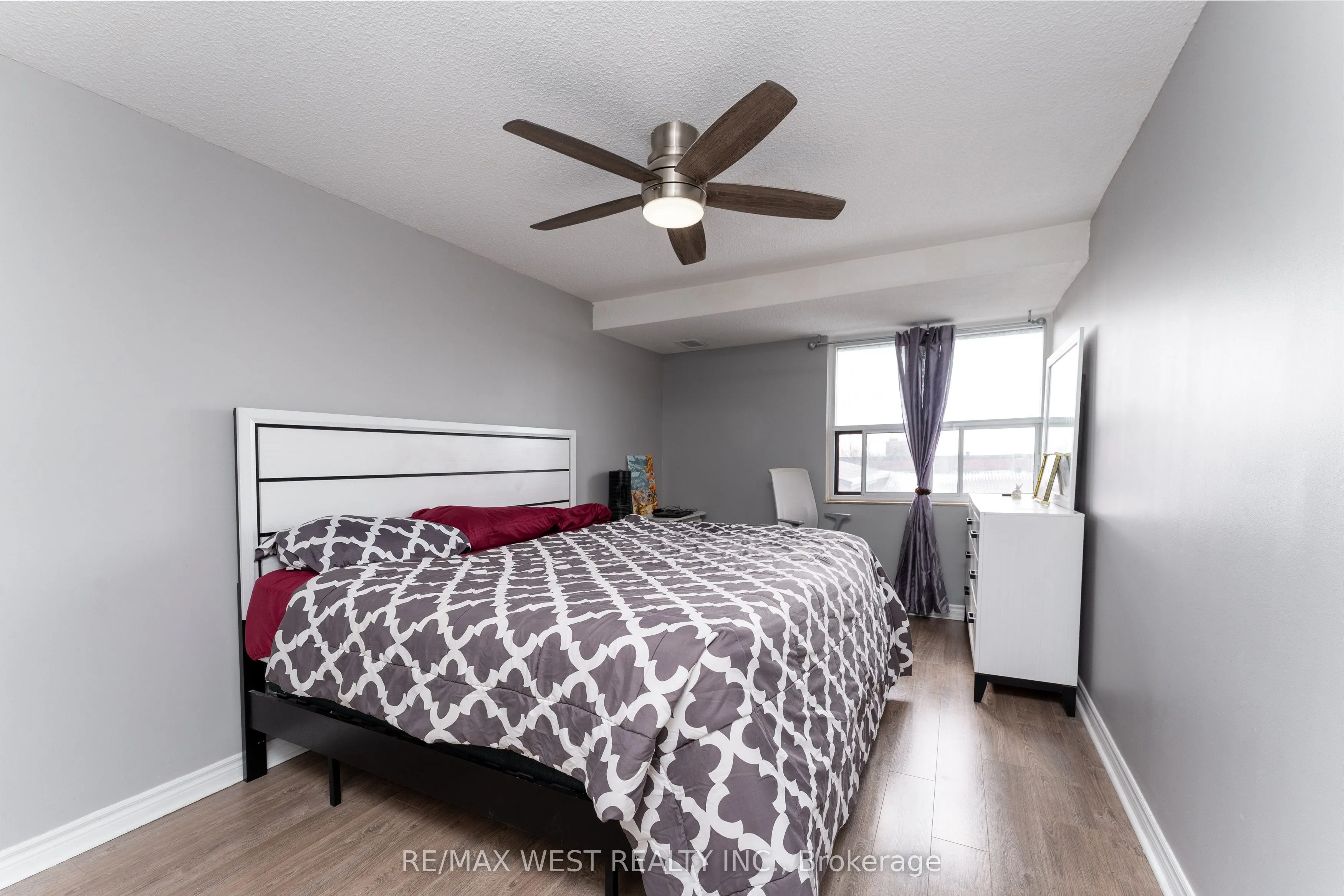 4062 Lawrence Avenue E #612
