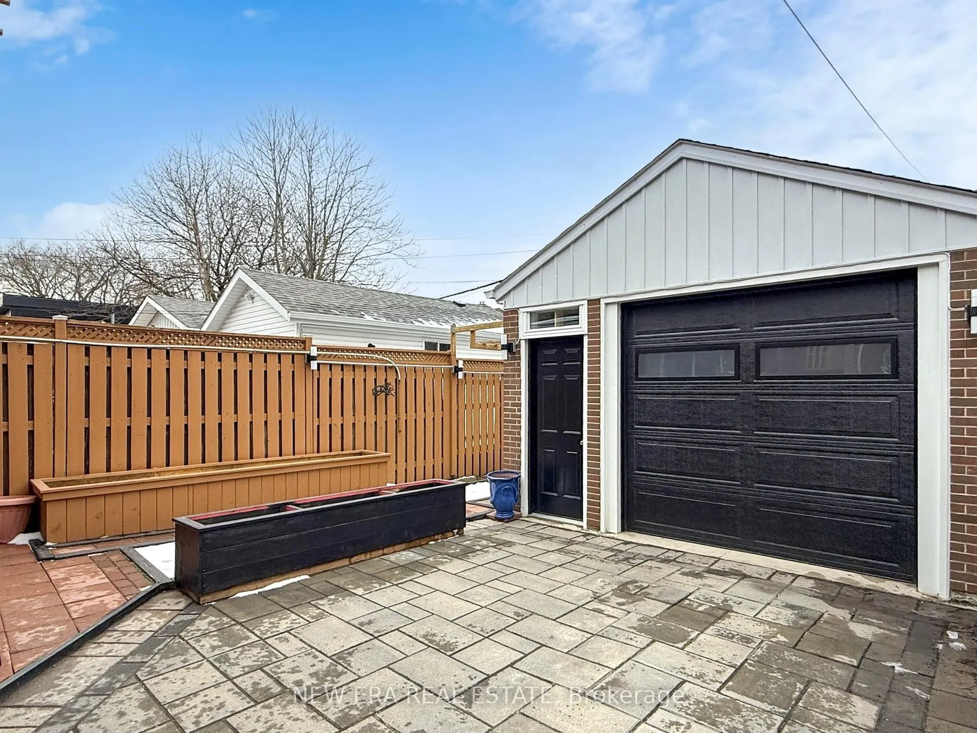 96 Highfield Road
