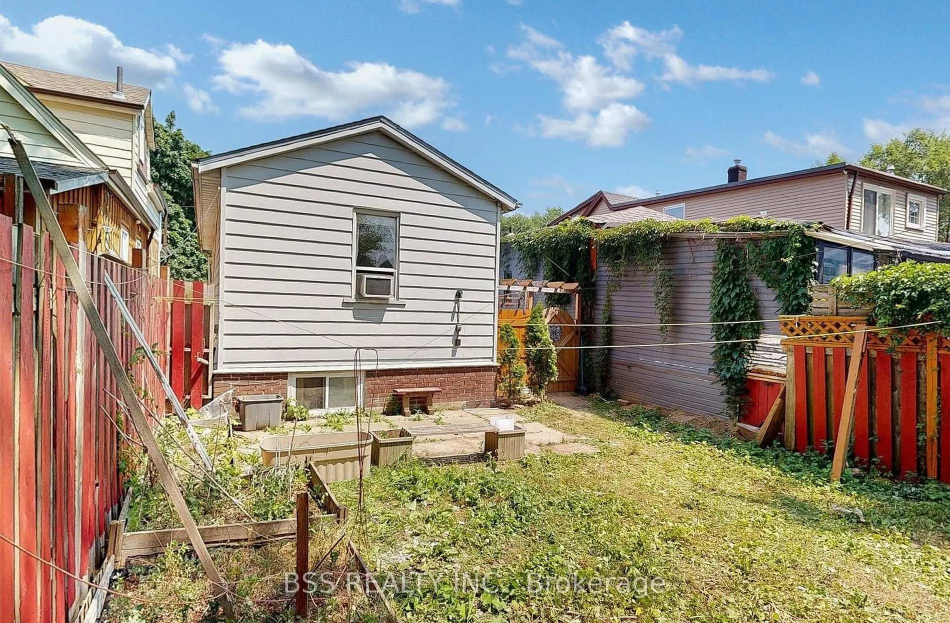 48 St Dunstan Drive