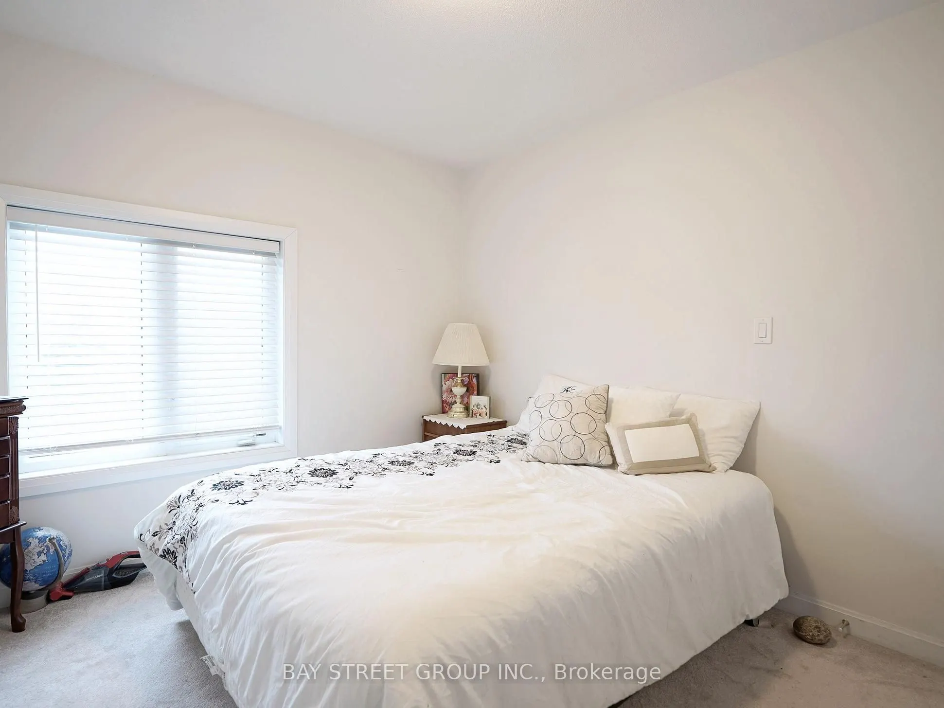 2 Longshore Way