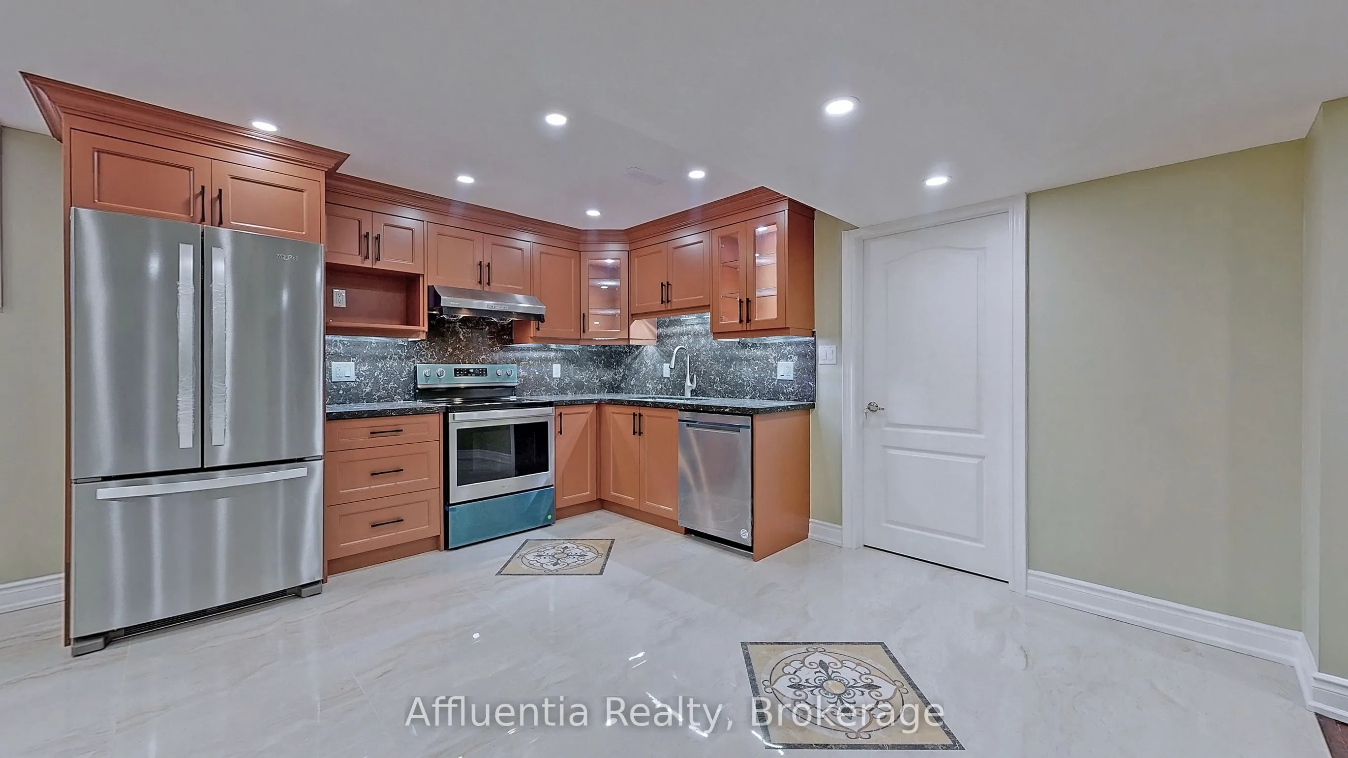 30 Williamson Drive W #Bsmt