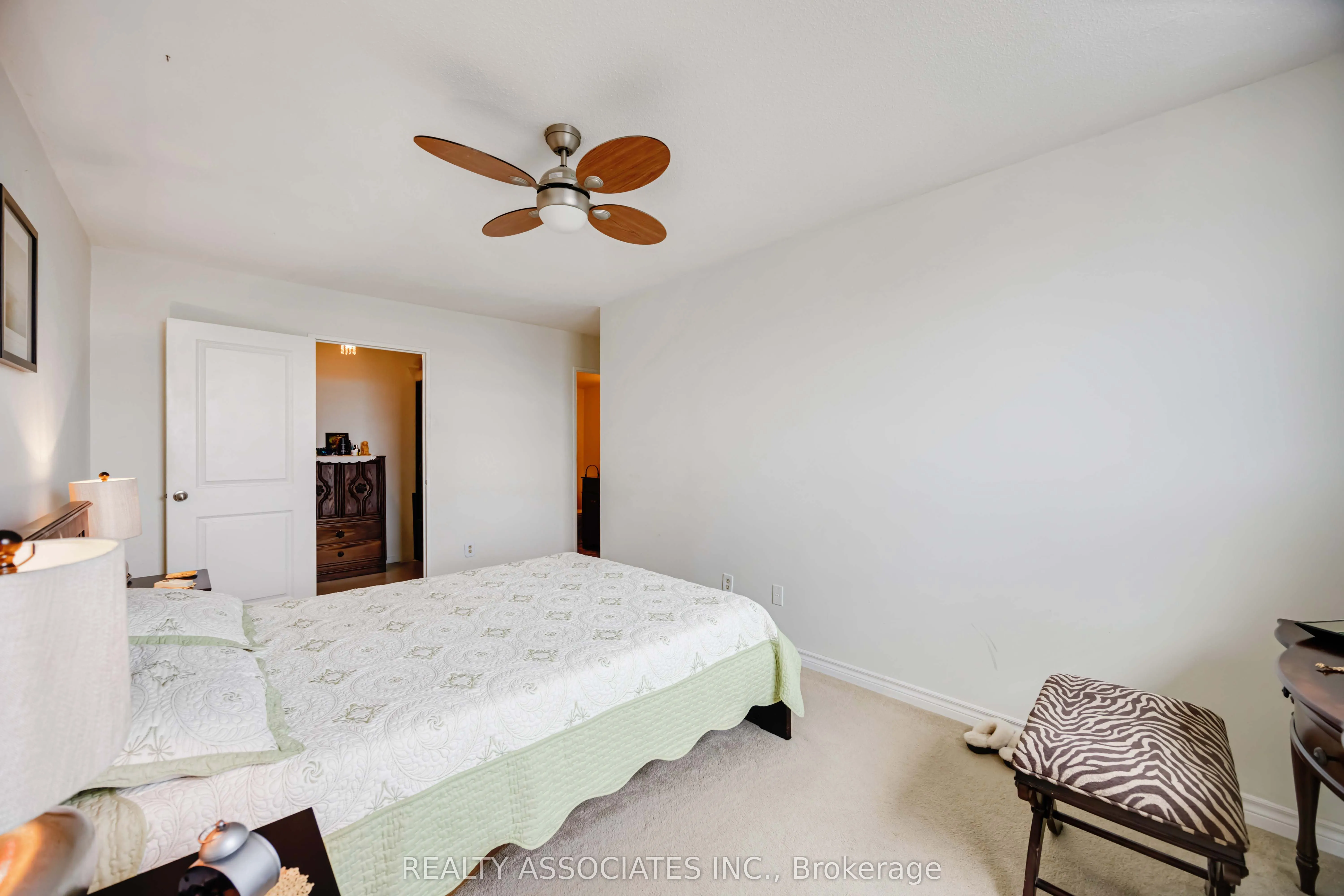 180 Markham Road #811