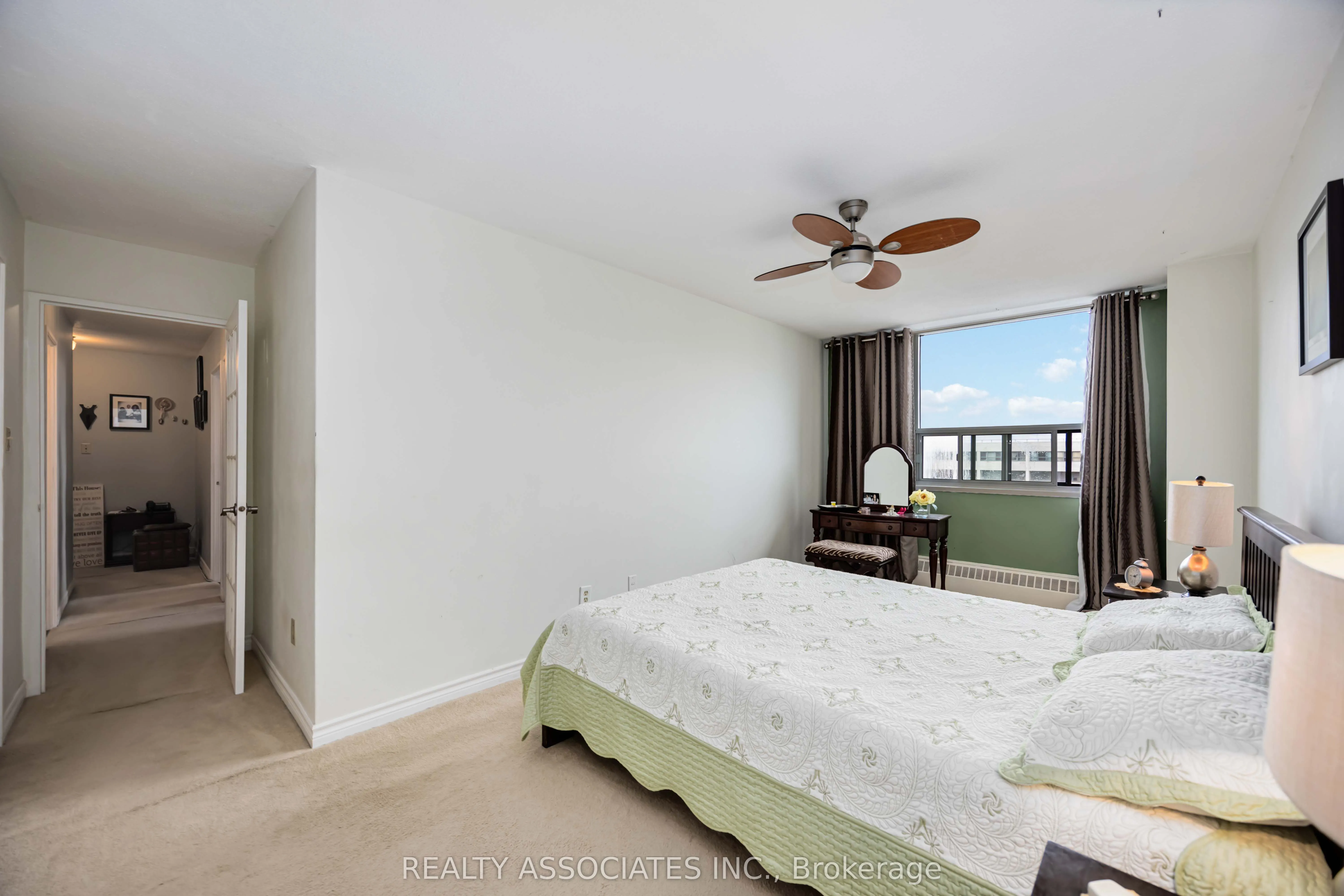 180 Markham Road #811