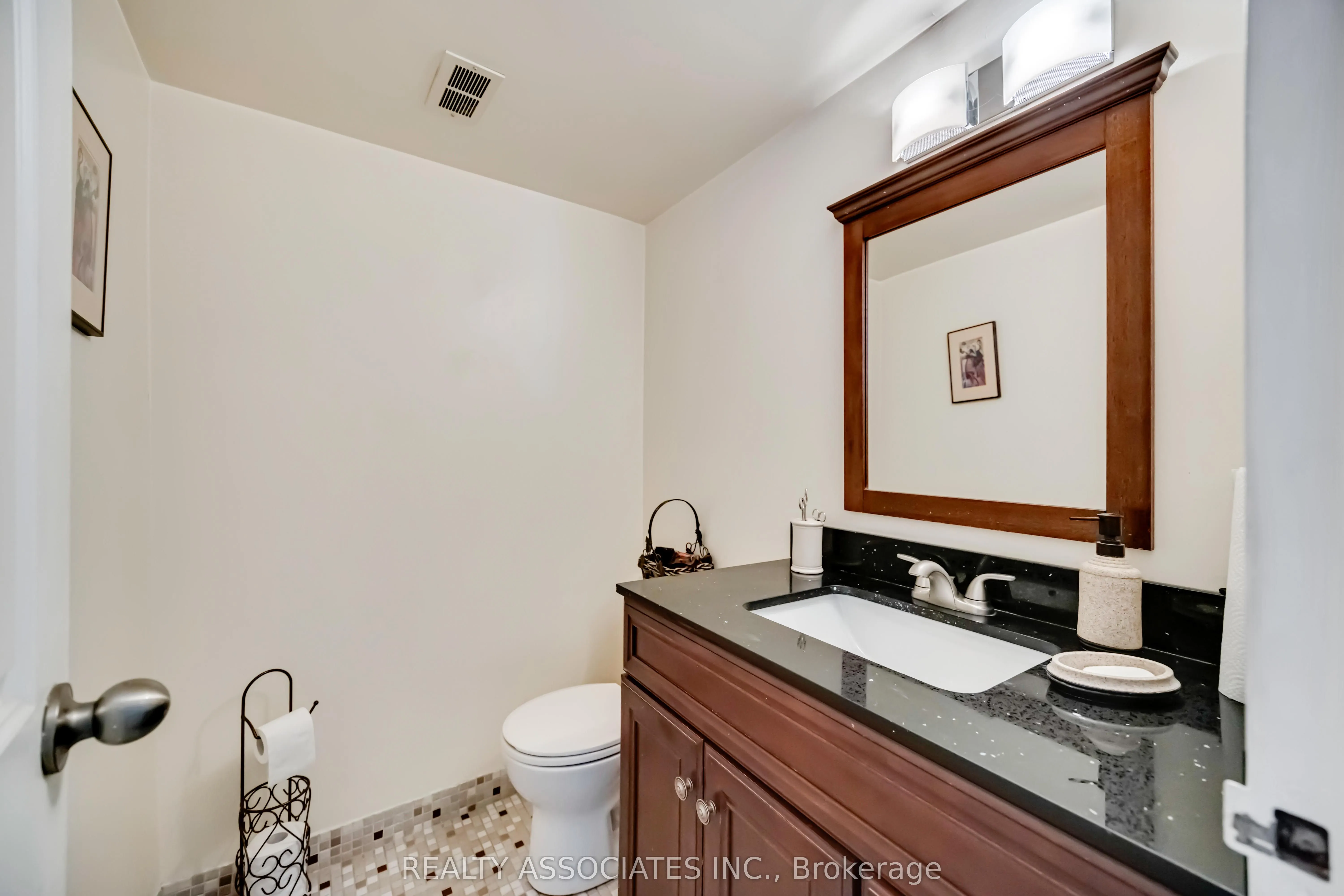 180 Markham Road #811