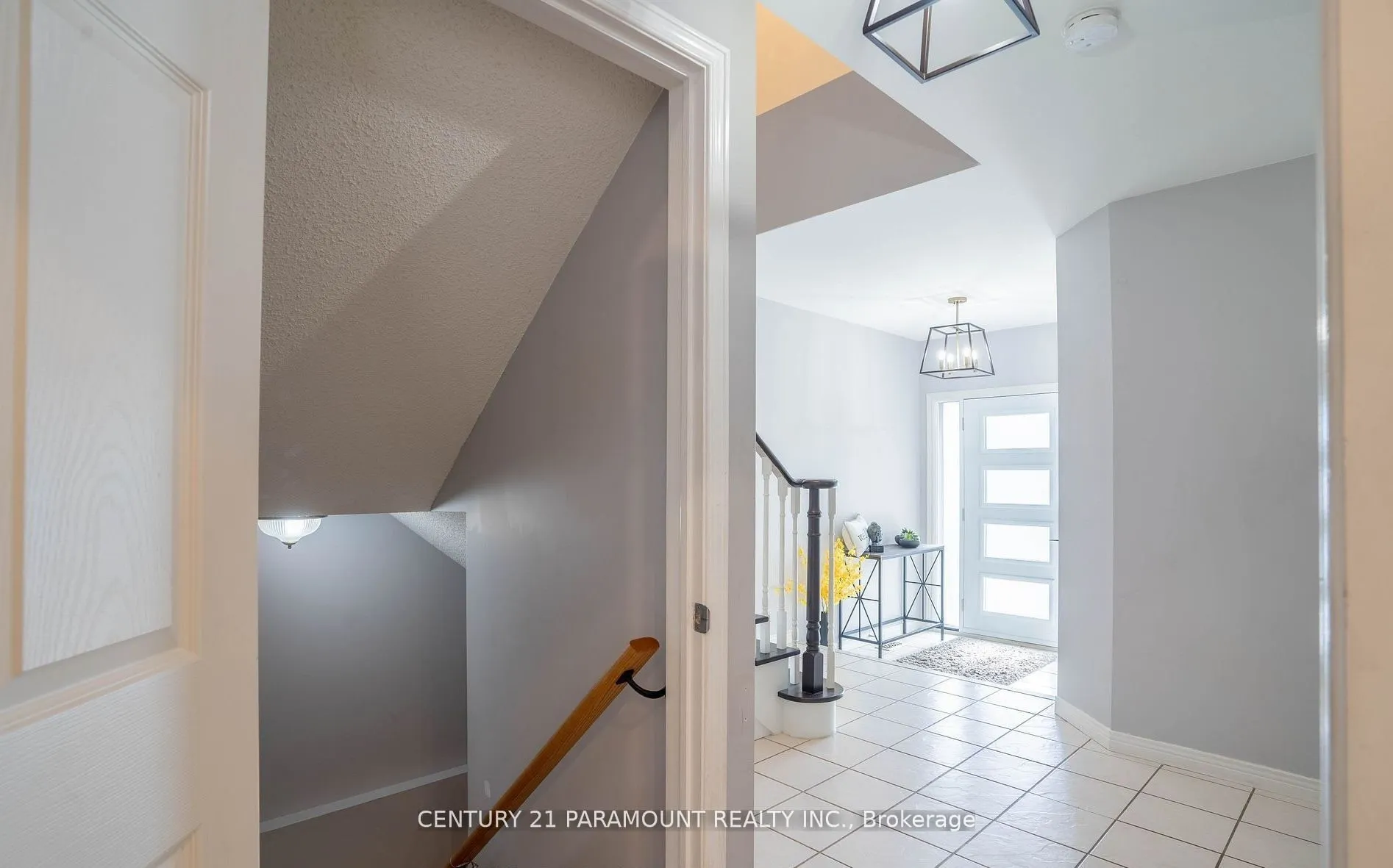 100 Fieldcrest Avenue