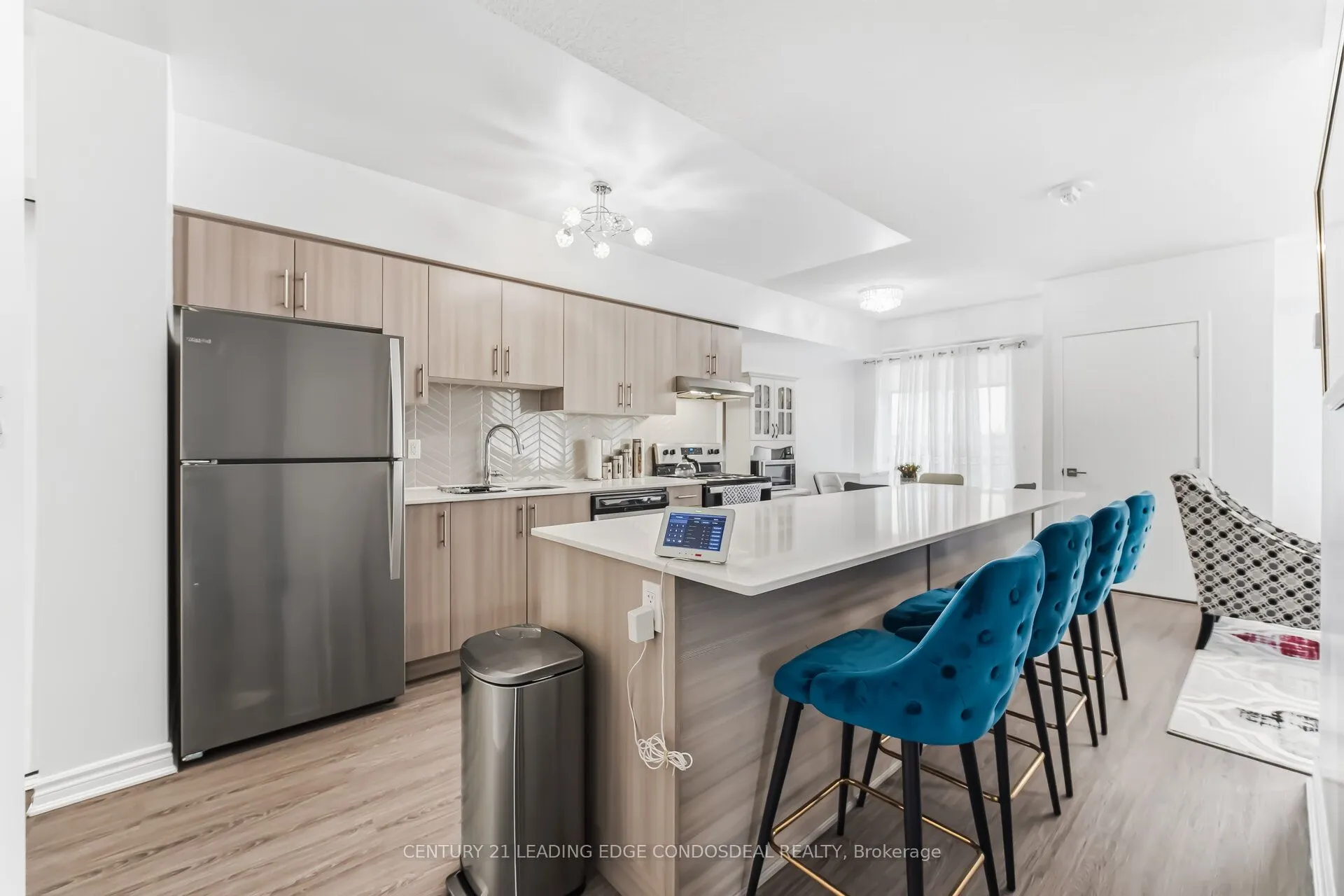 1 Falaise Road #424