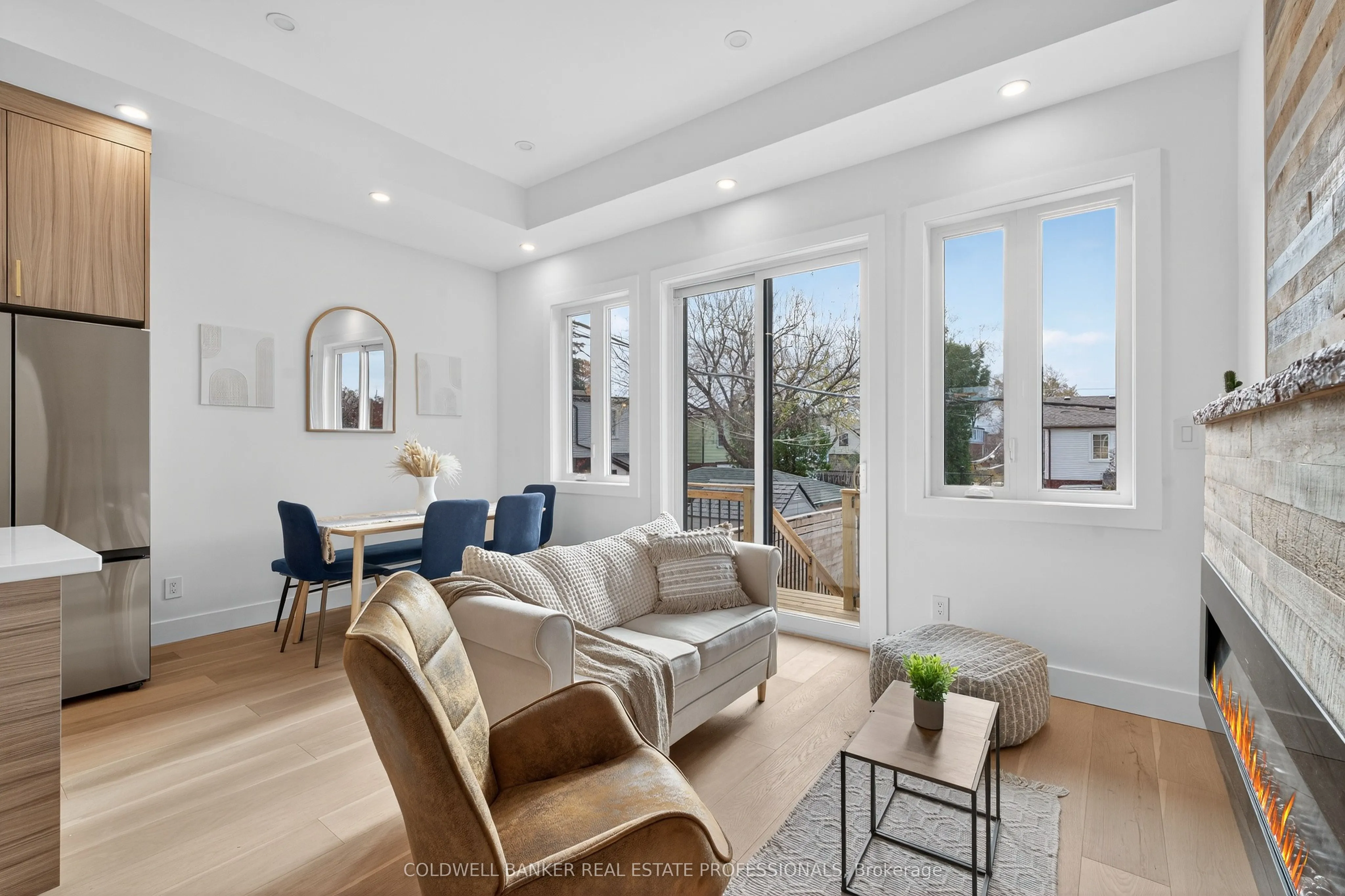 223 Queensdale Avenue