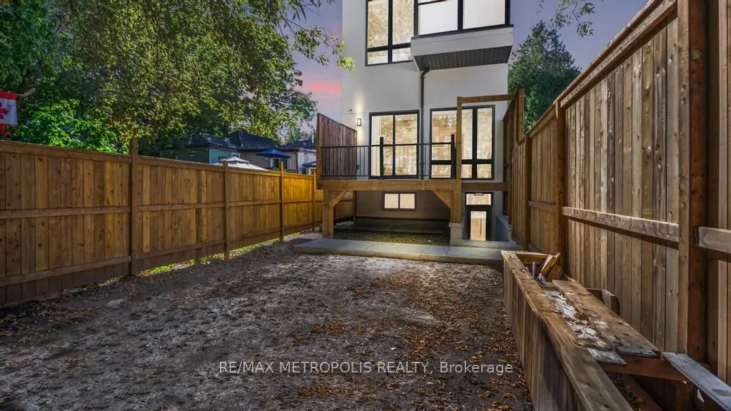 39 Kenworthy Avenue