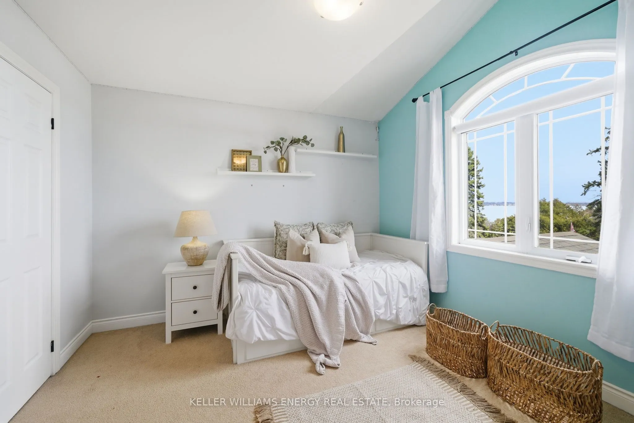 332 Carnegie Beach Road