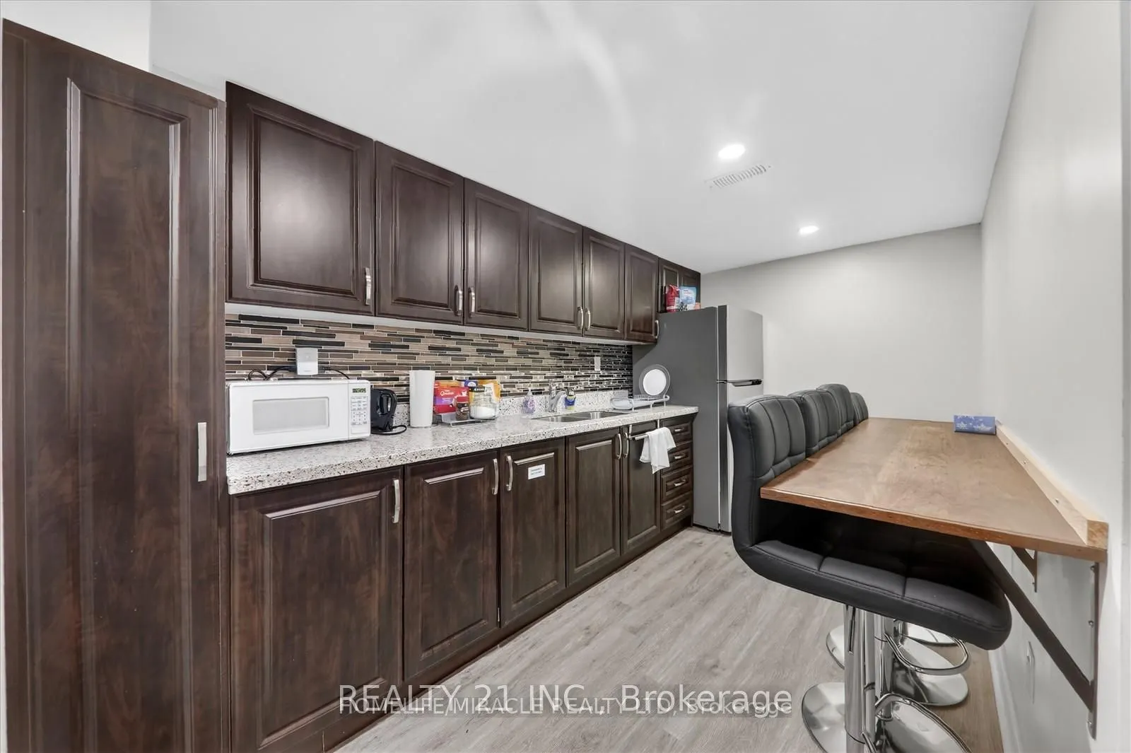 30 Melchior Drive