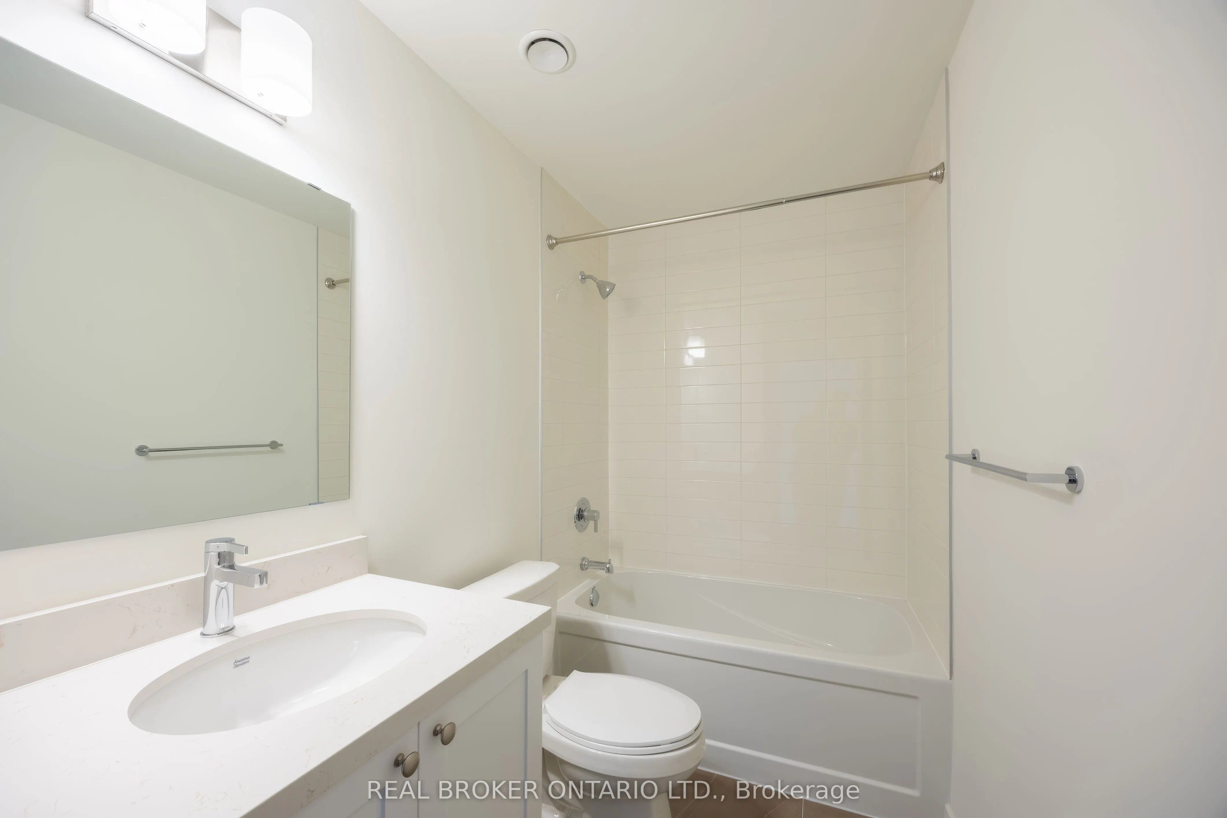 51 Clarington Boulevard #402