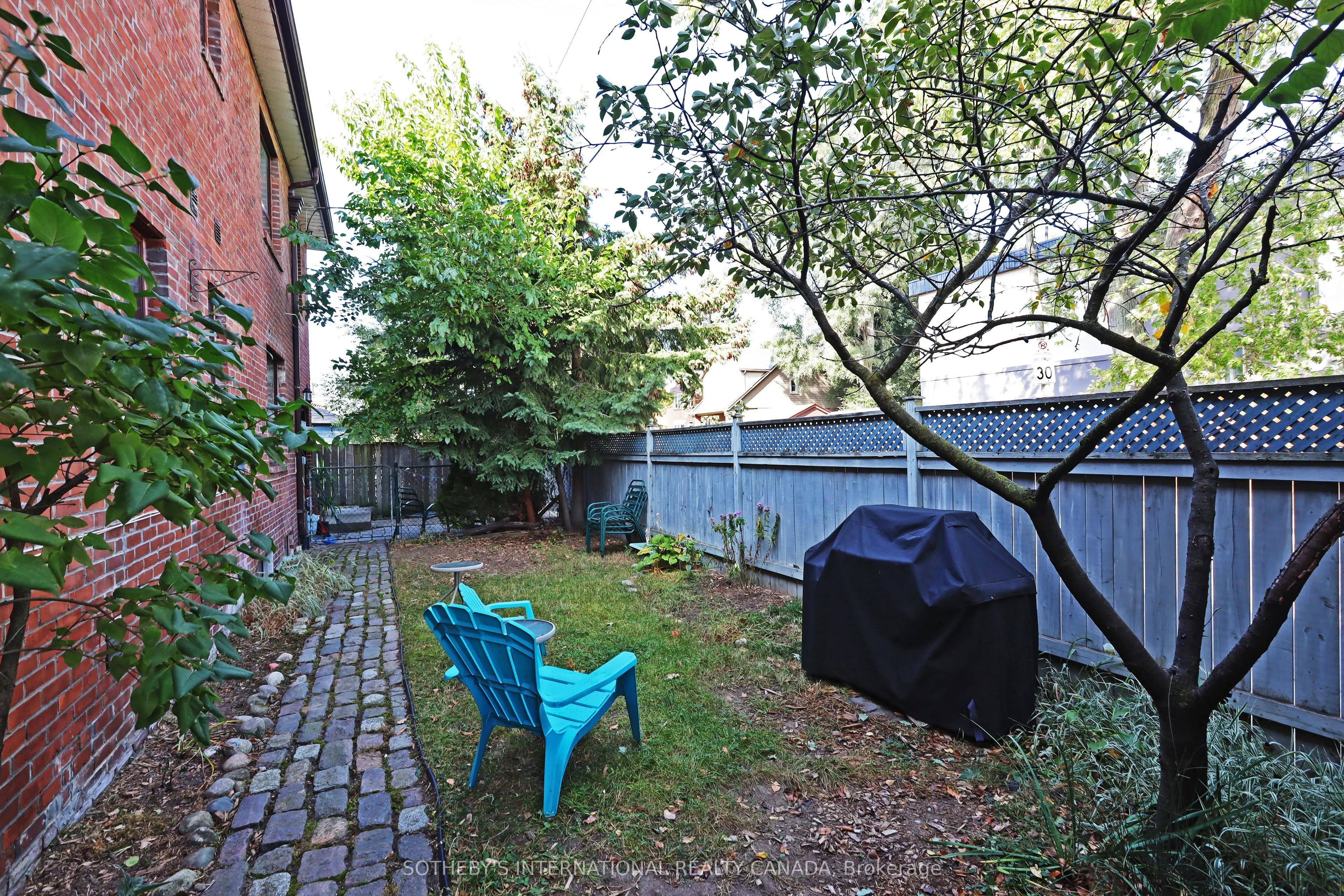 212 Glebemount Avenue #Lower
