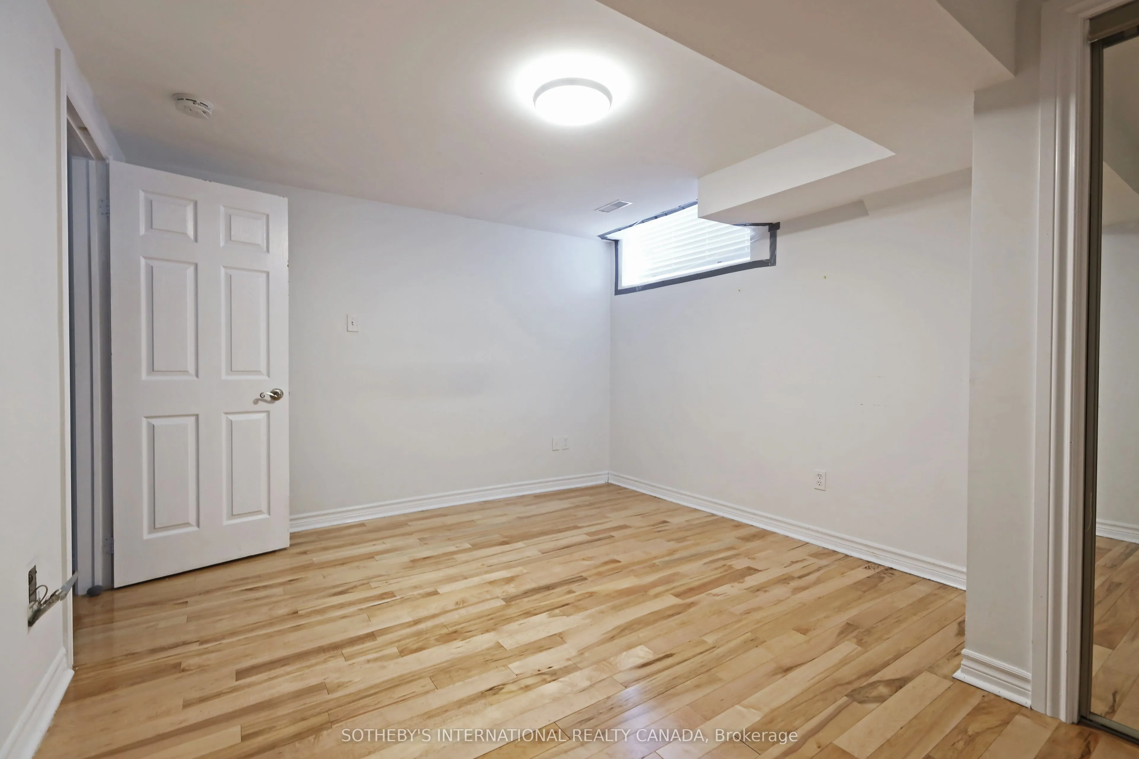 212 Glebemount Avenue #Lower