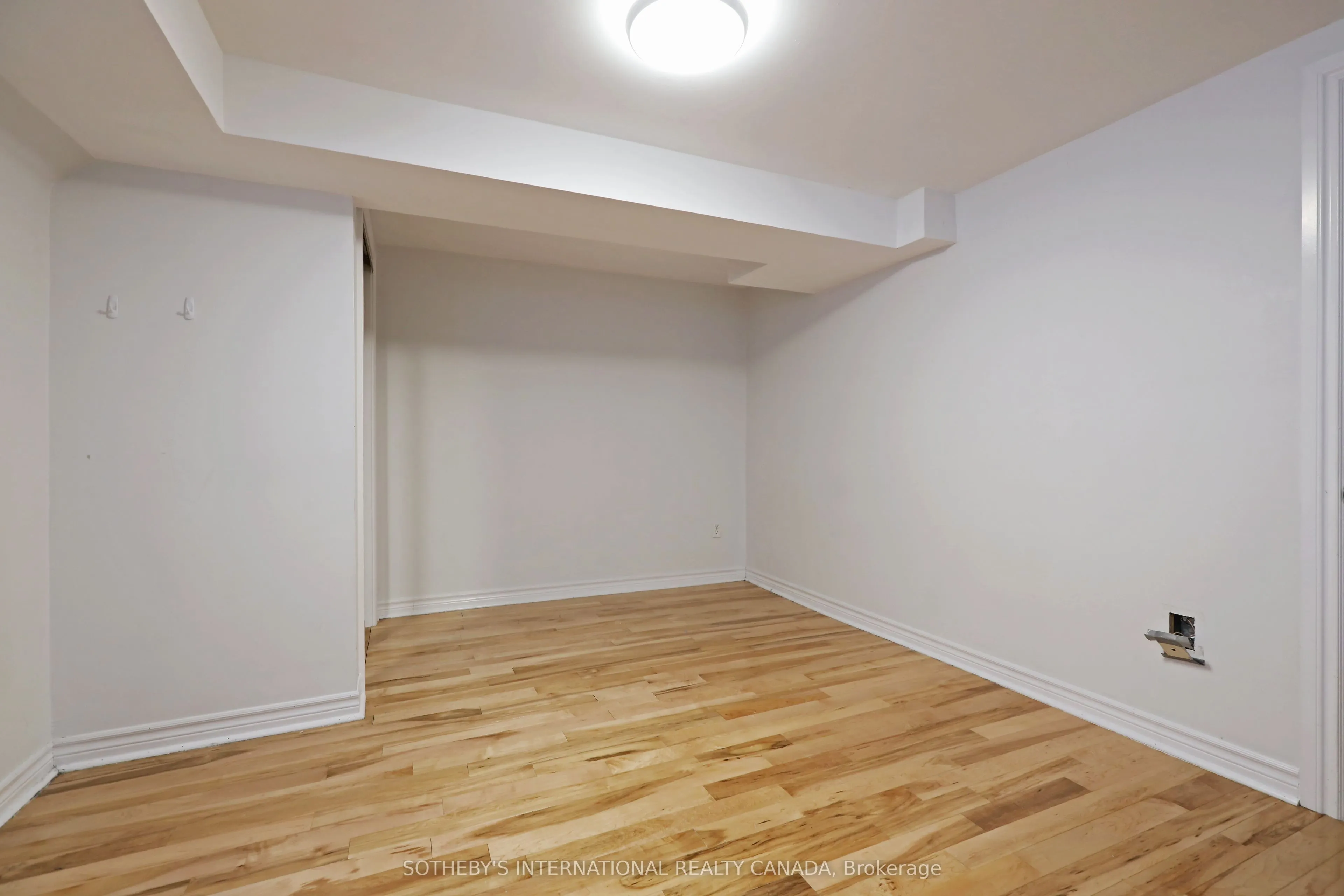 212 Glebemount Avenue #Lower