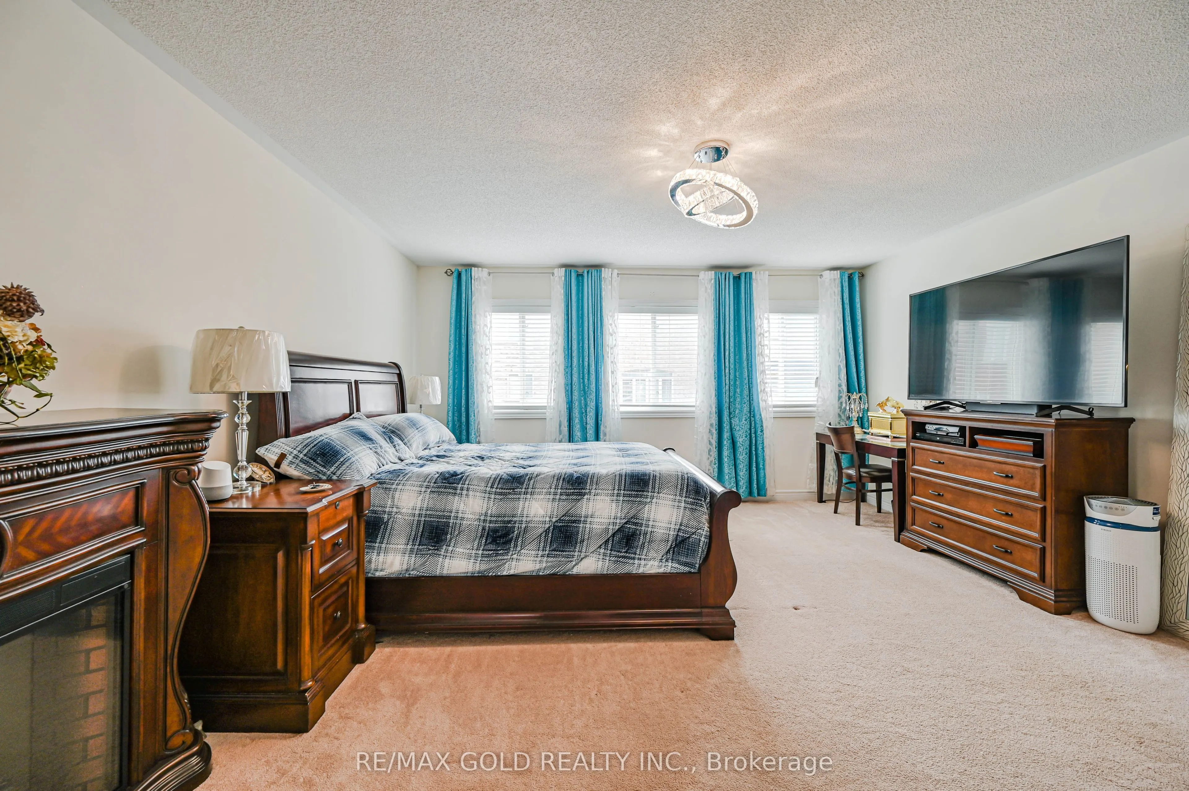 7 Bellotti Crescent