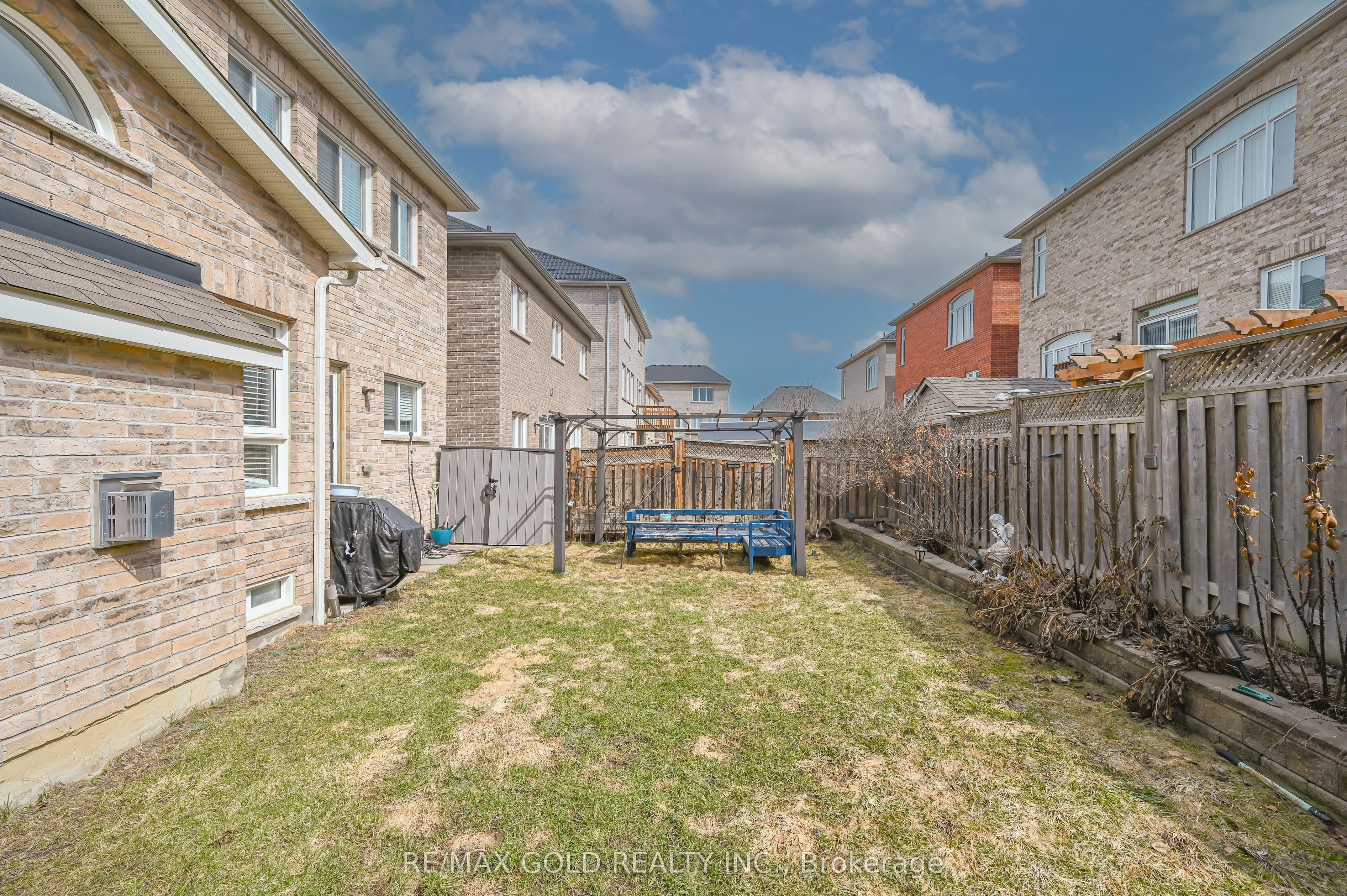 7 Bellotti Crescent