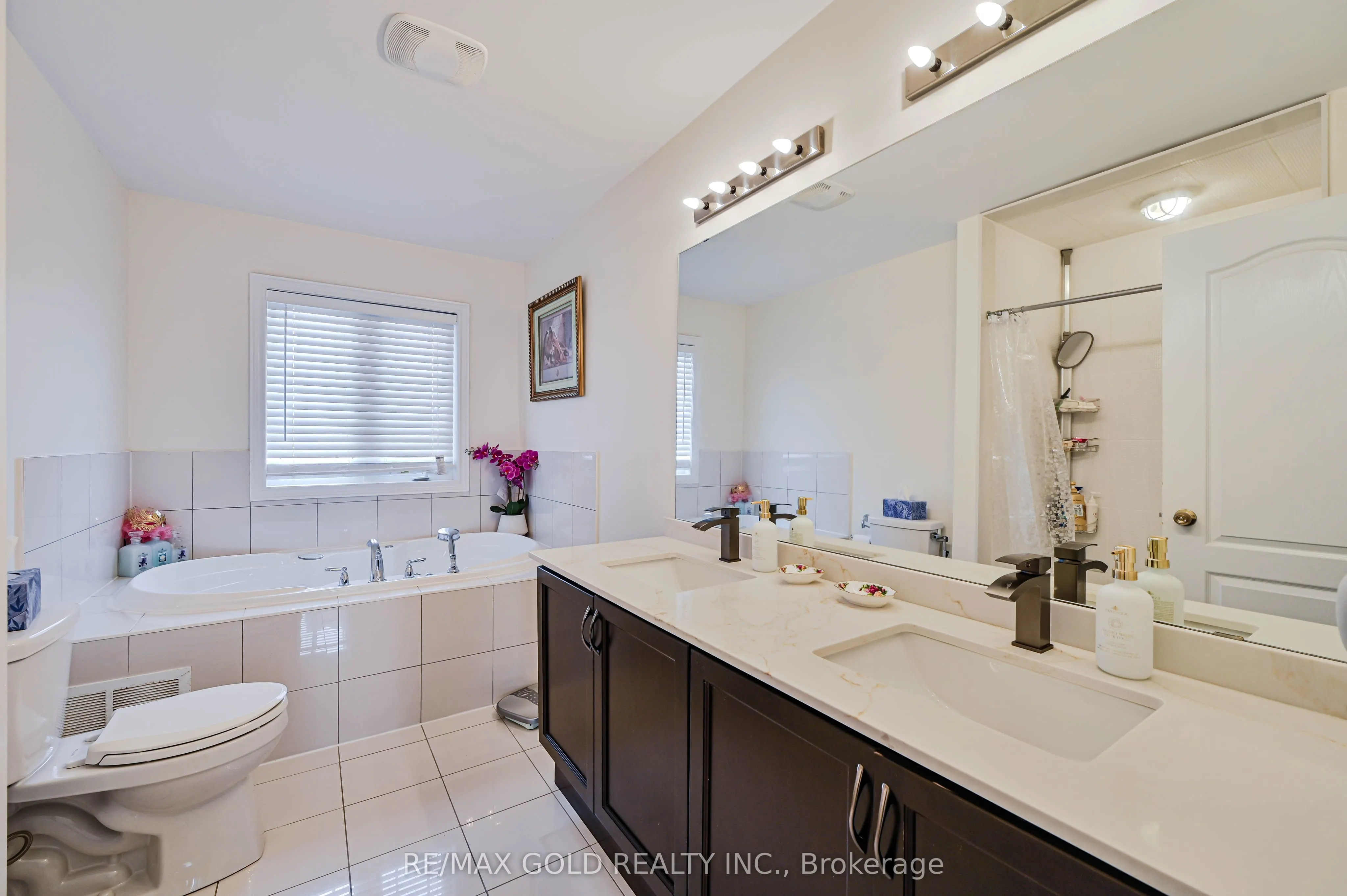 7 Bellotti Crescent