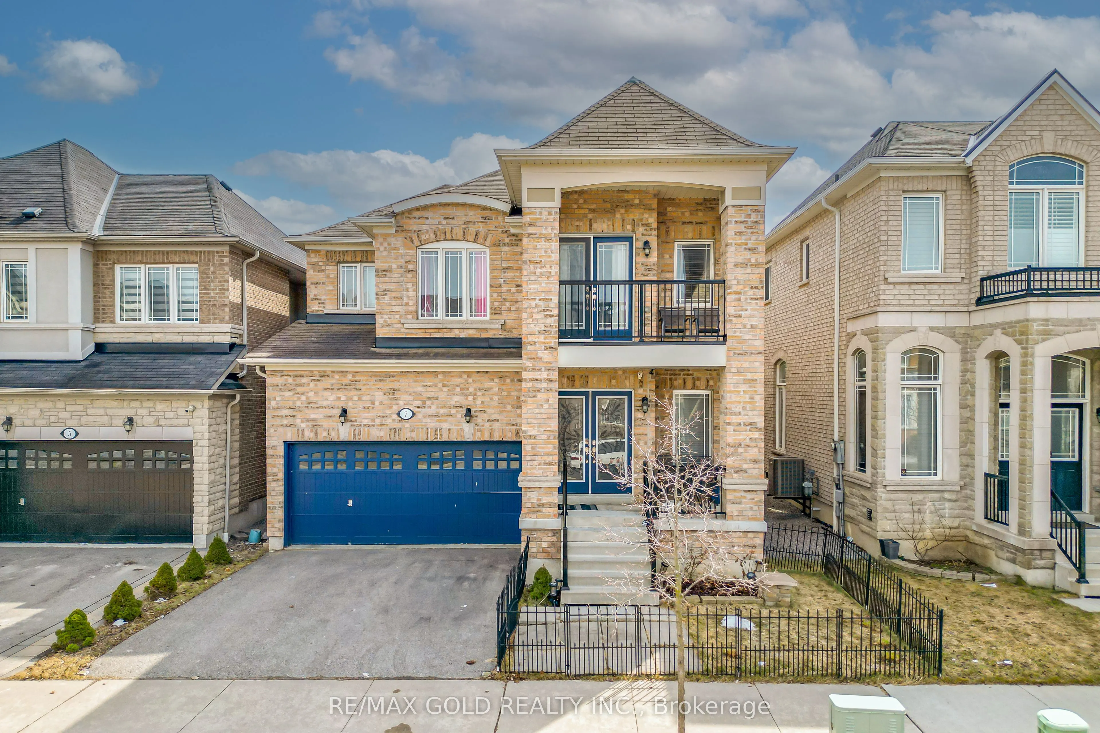 7 Bellotti Crescent