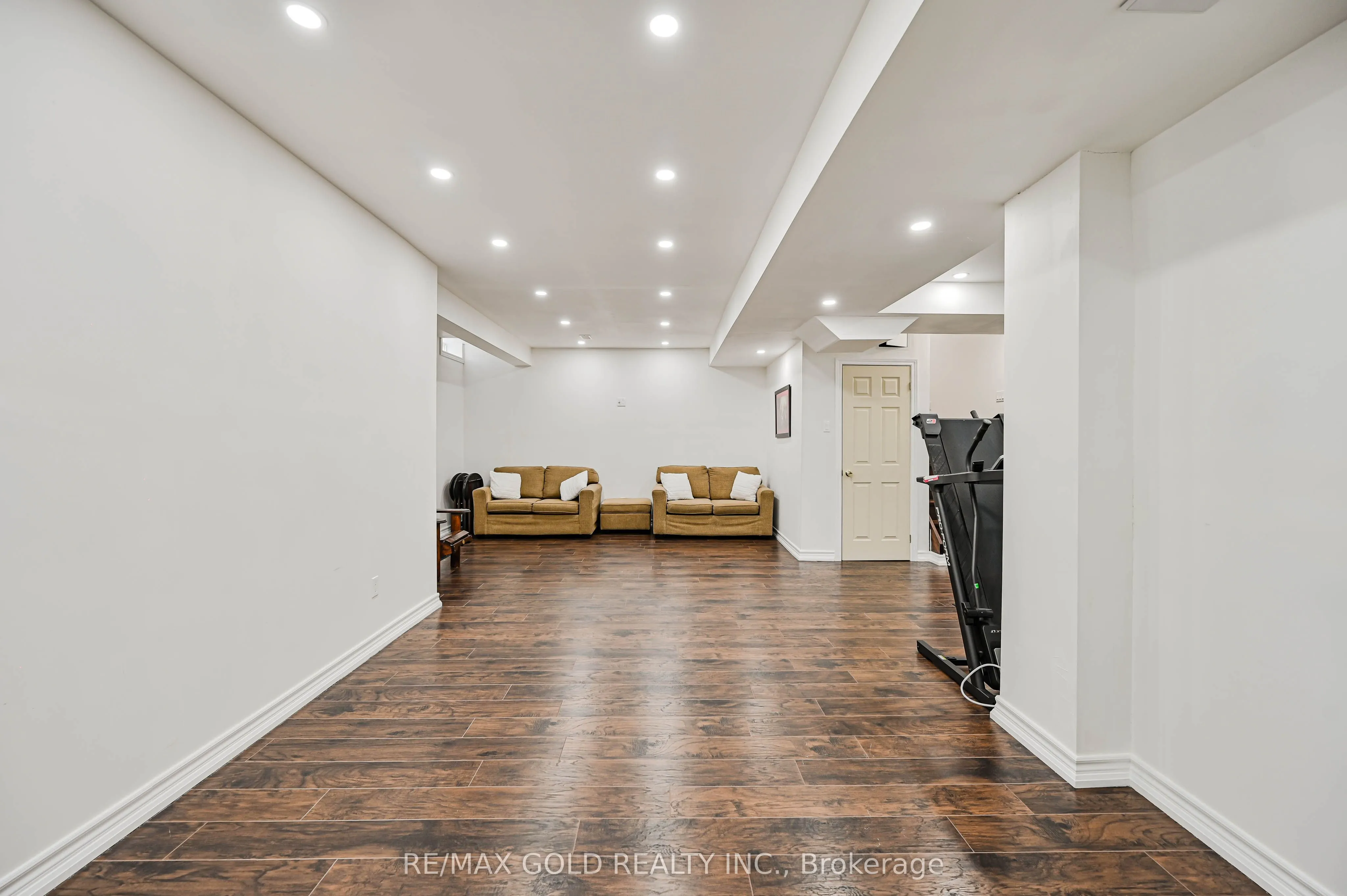 7 Bellotti Crescent